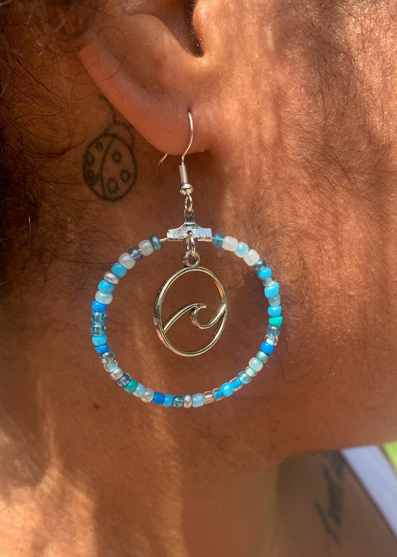 Silver Circle Wave Hoop Earrings