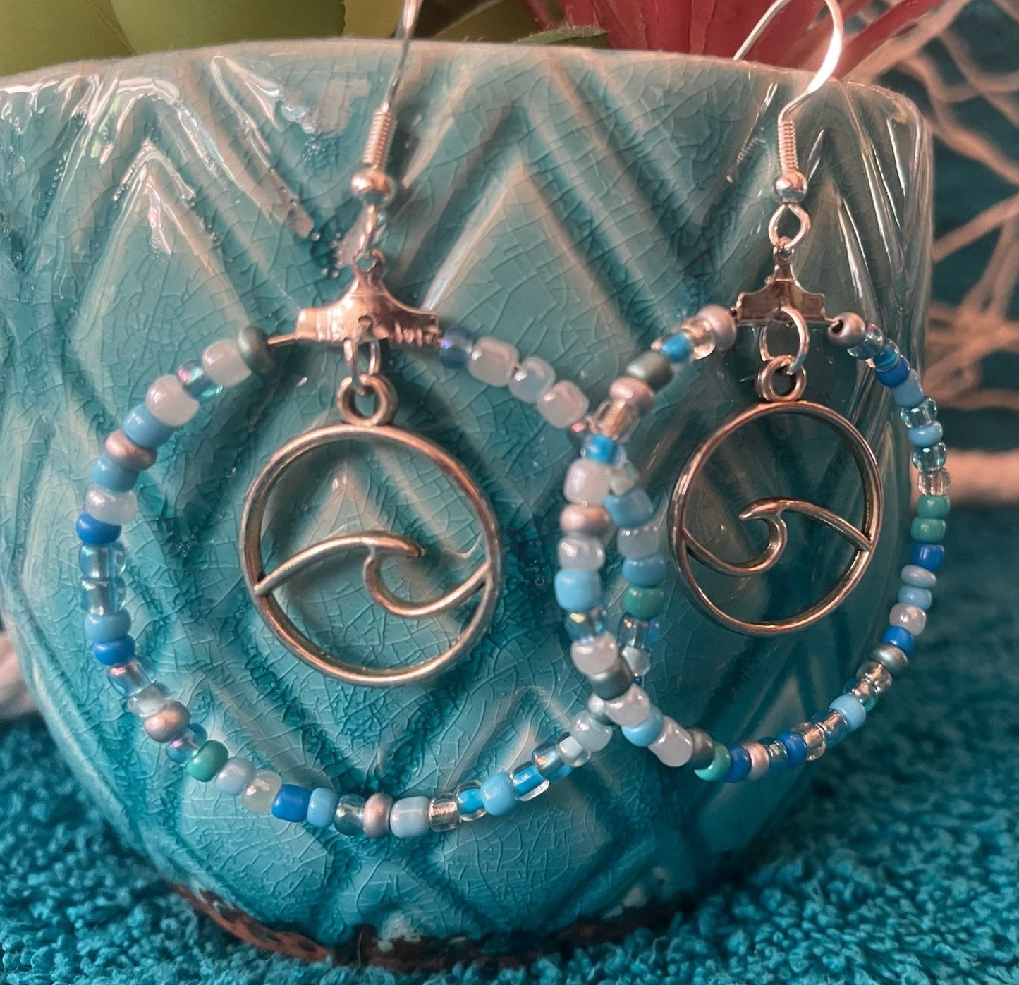 Silver Circle Wave Hoop Earrings