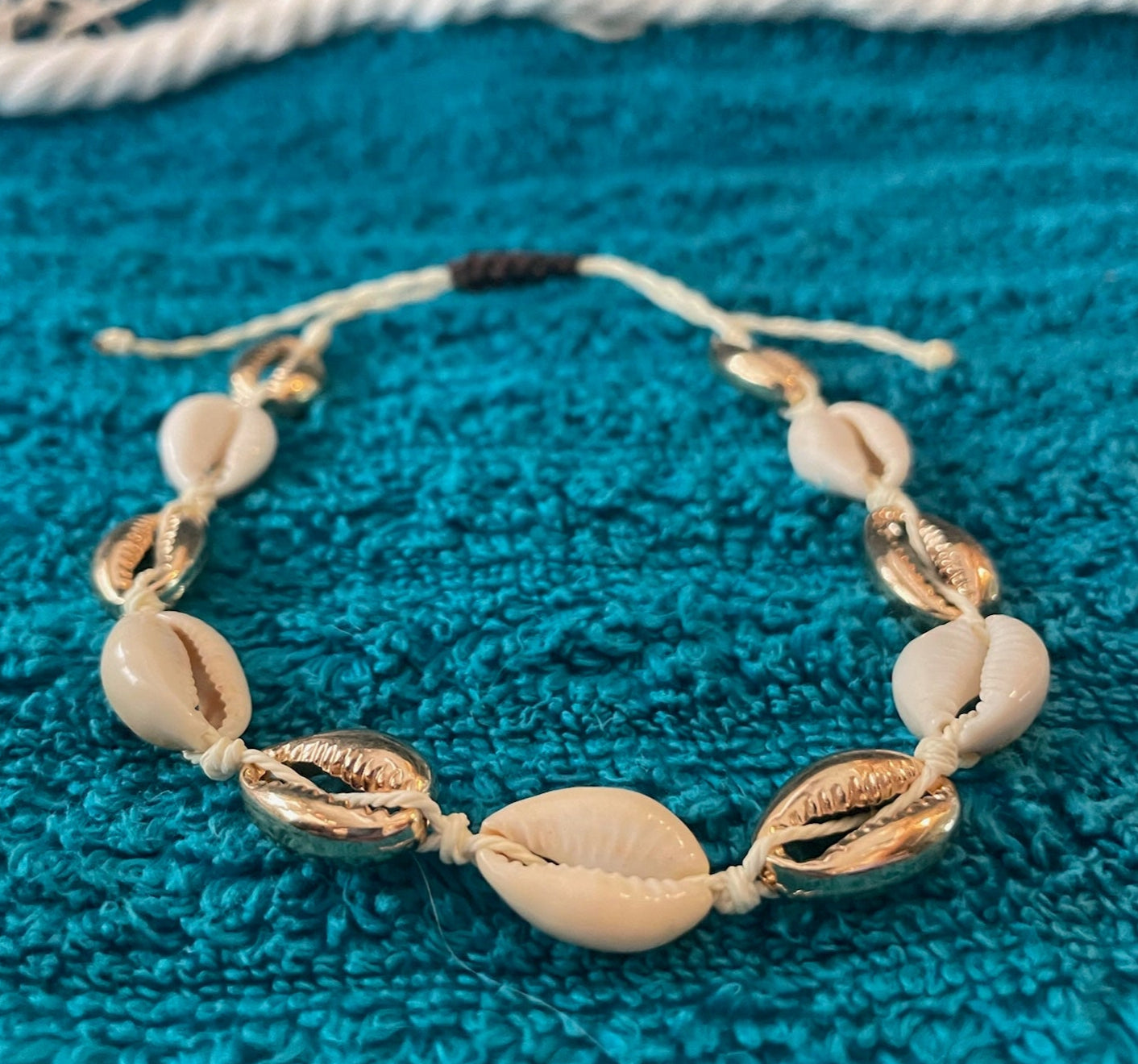 Gold + Regular Cowrie Shell Anklet