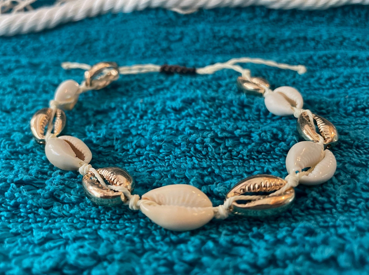 Gold + Regular Cowrie Shell Anklet