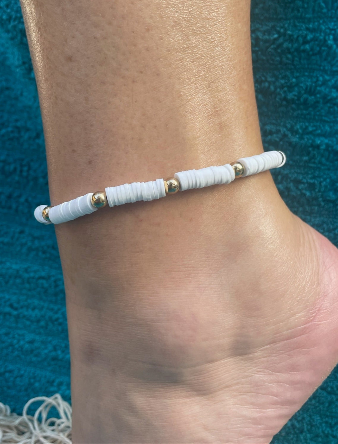 White Gold Heishi Bead Anklet