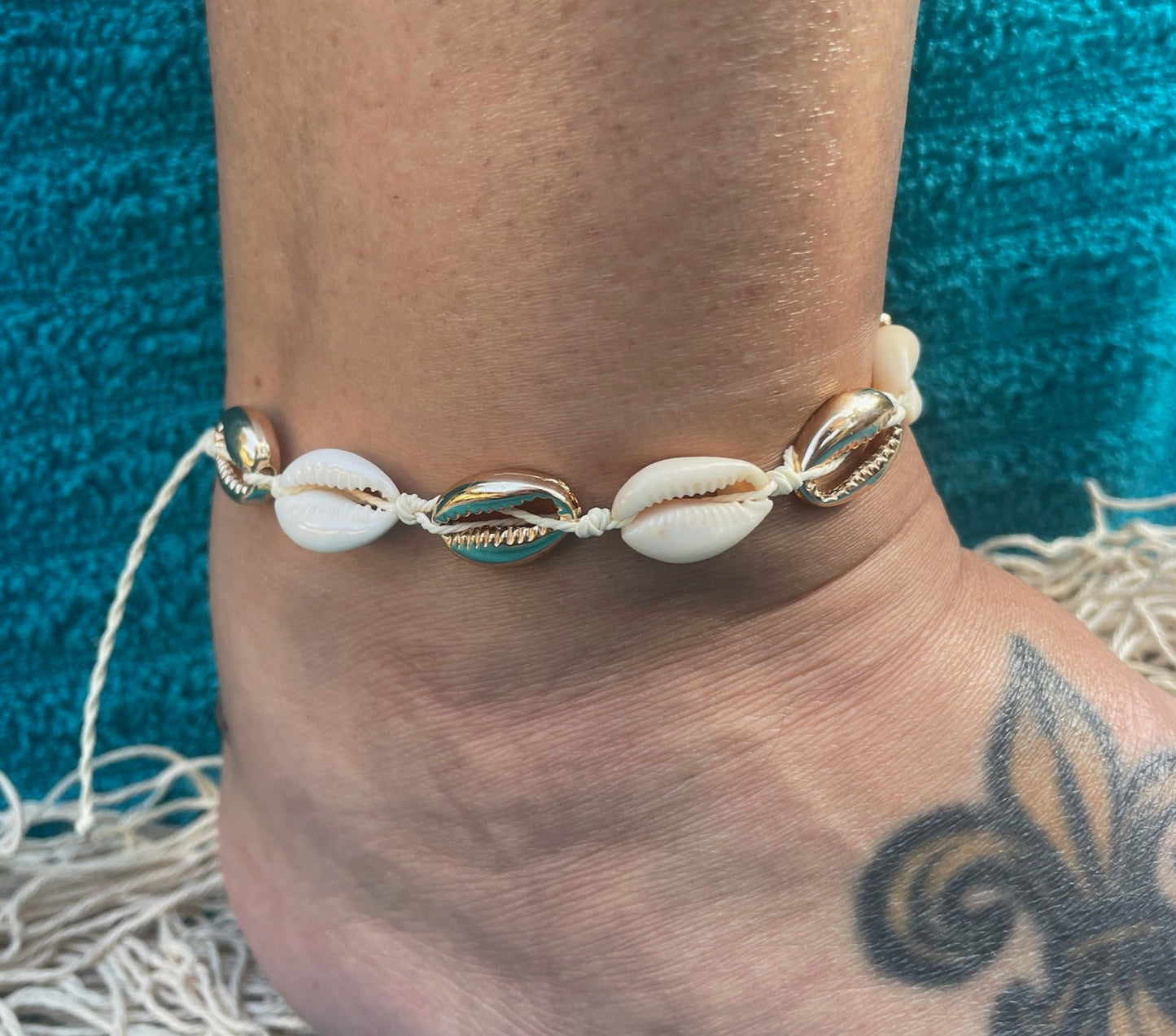 Gold + Regular Cowrie Shell Anklet