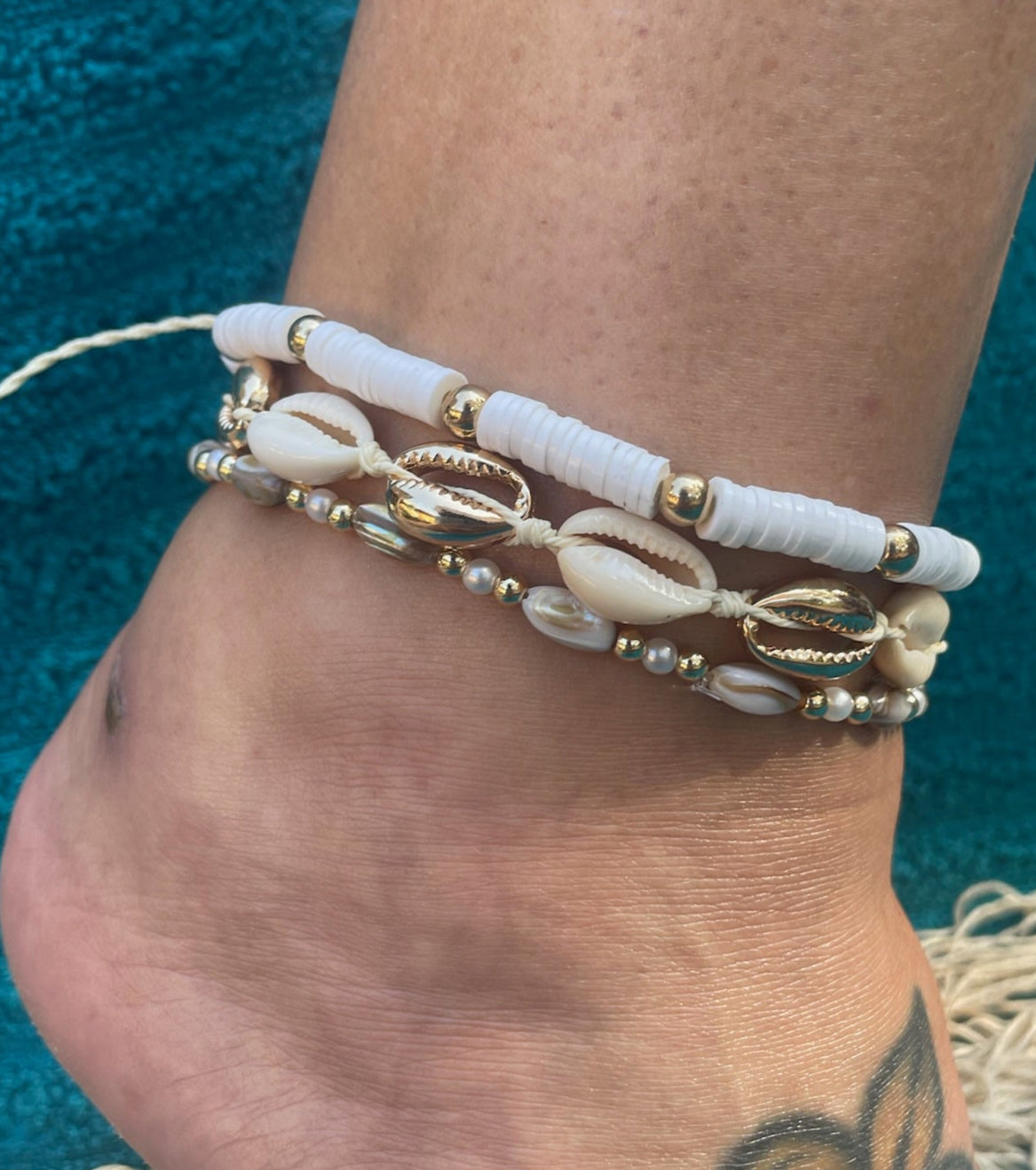 Seashell Shimmer 3-Piece Anklet Set