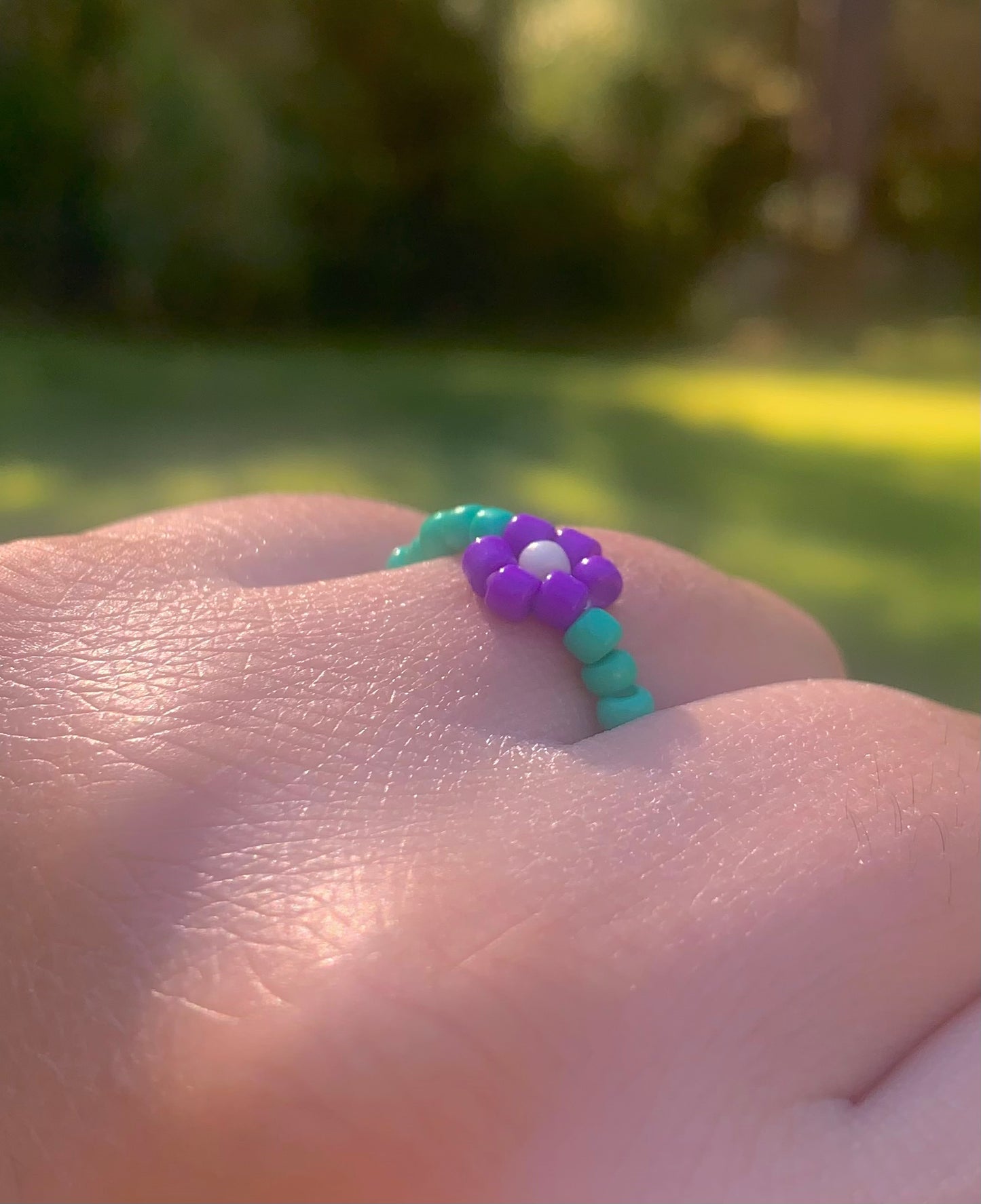 "Violet" Flower-Chain Seed Bead Bracelet