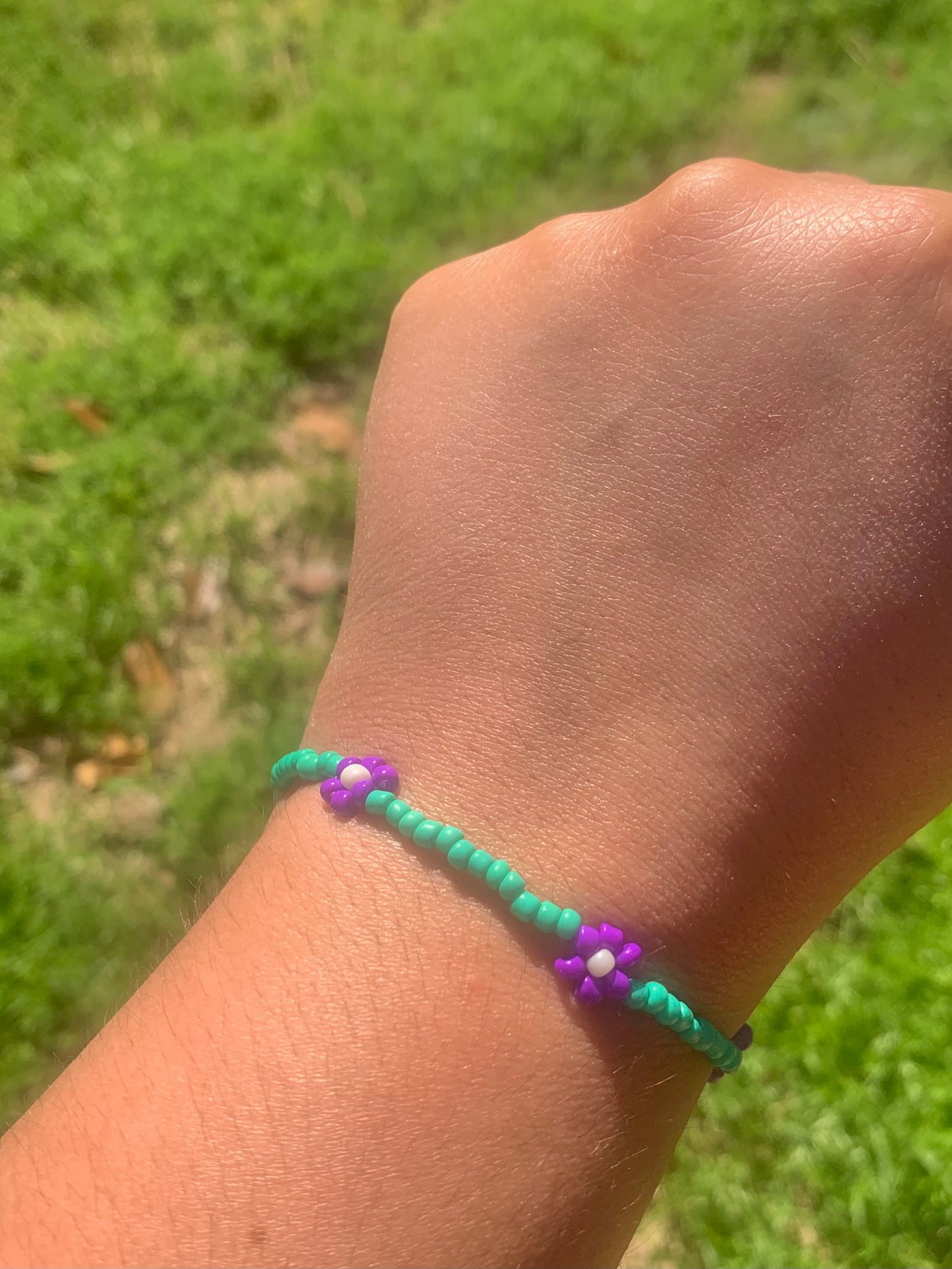 "Violet" Flower-Chain Seed Bead Bracelet