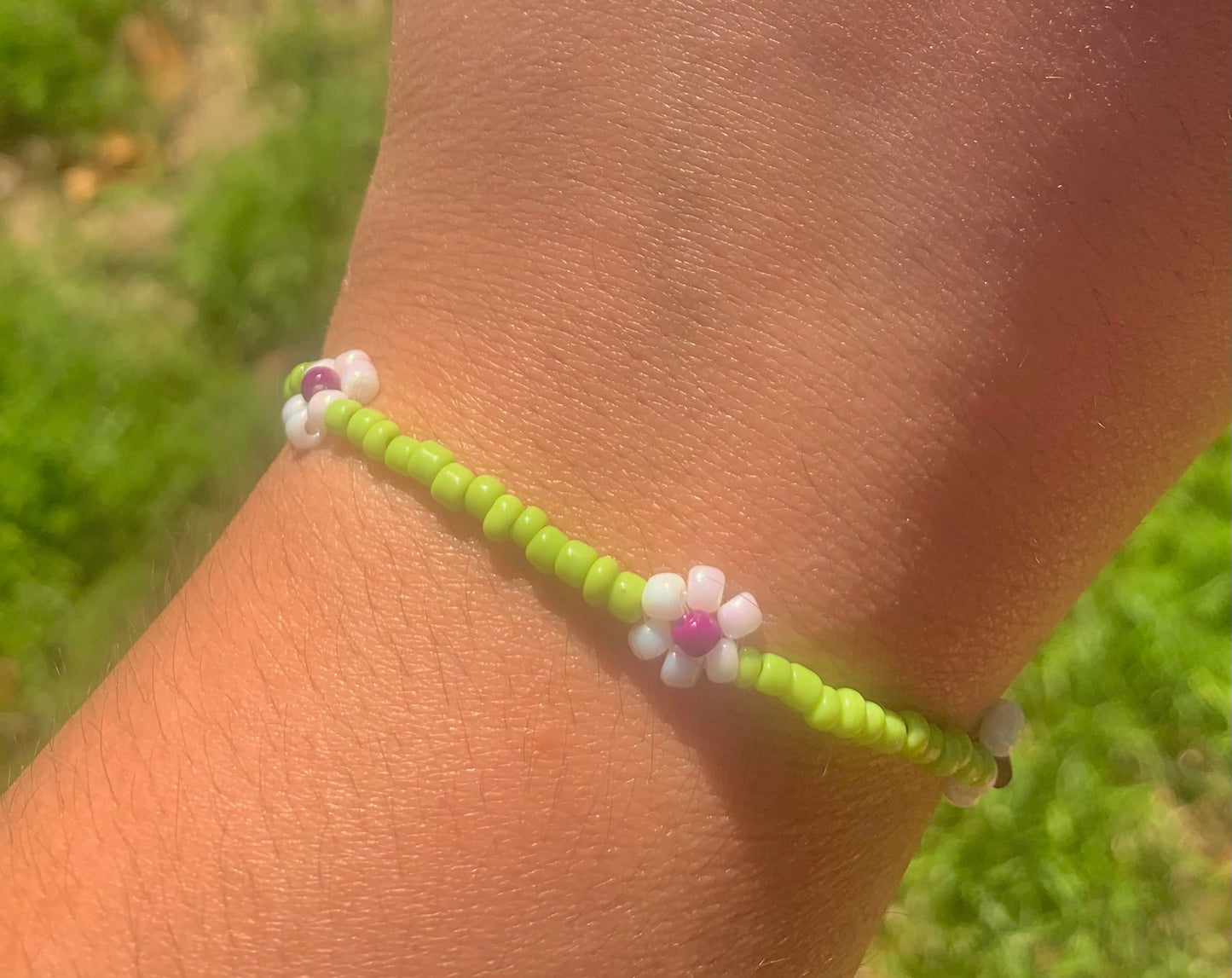 "White Orchid" Flower-Chain Seed Bead Bracelet