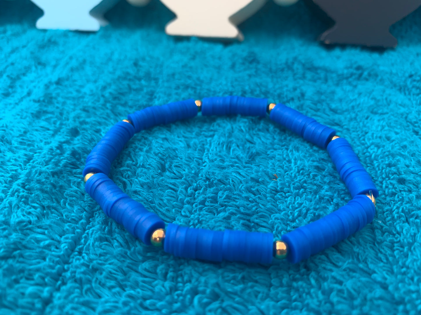 Single Color Block Heishi Bead Bracelet