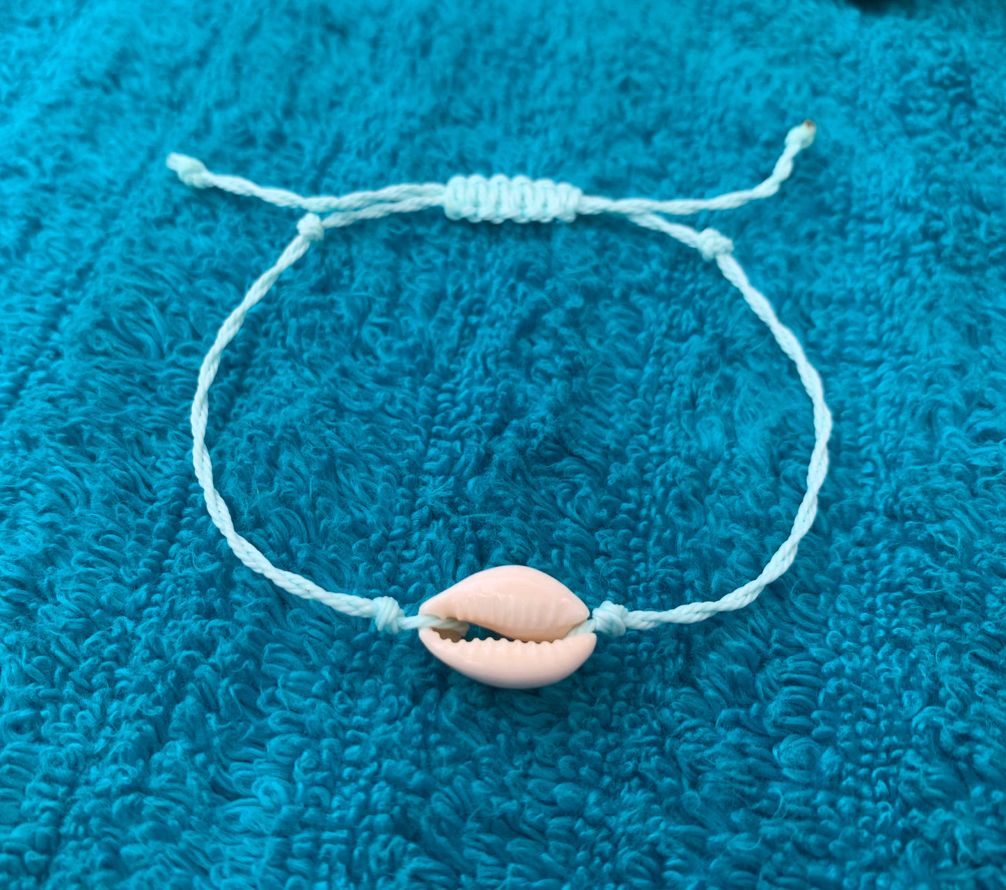 Single Cowrie Shell Wax Cord Bracelet