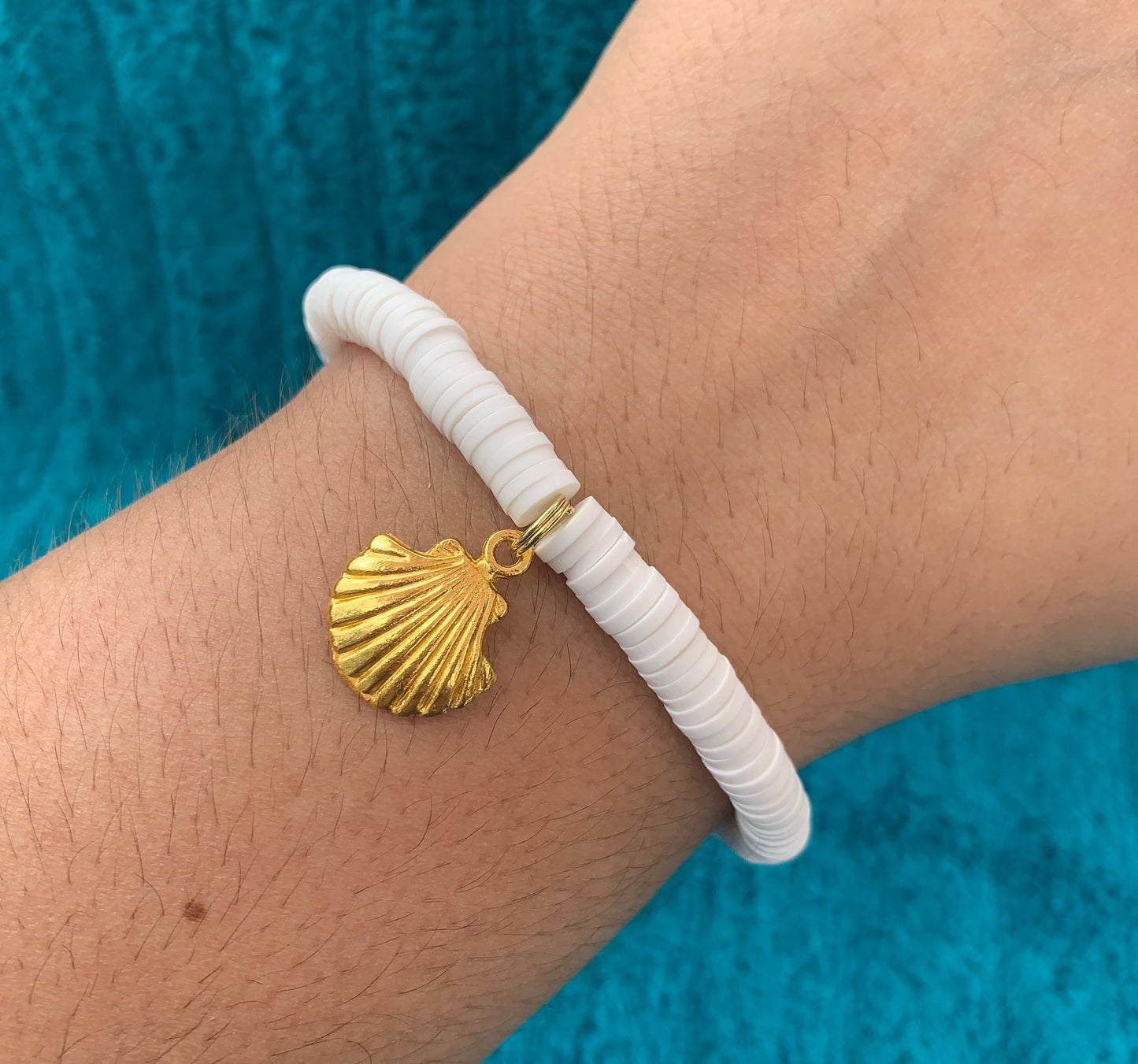 Gold Sea Shell Charm Heishi Bead Bracelet