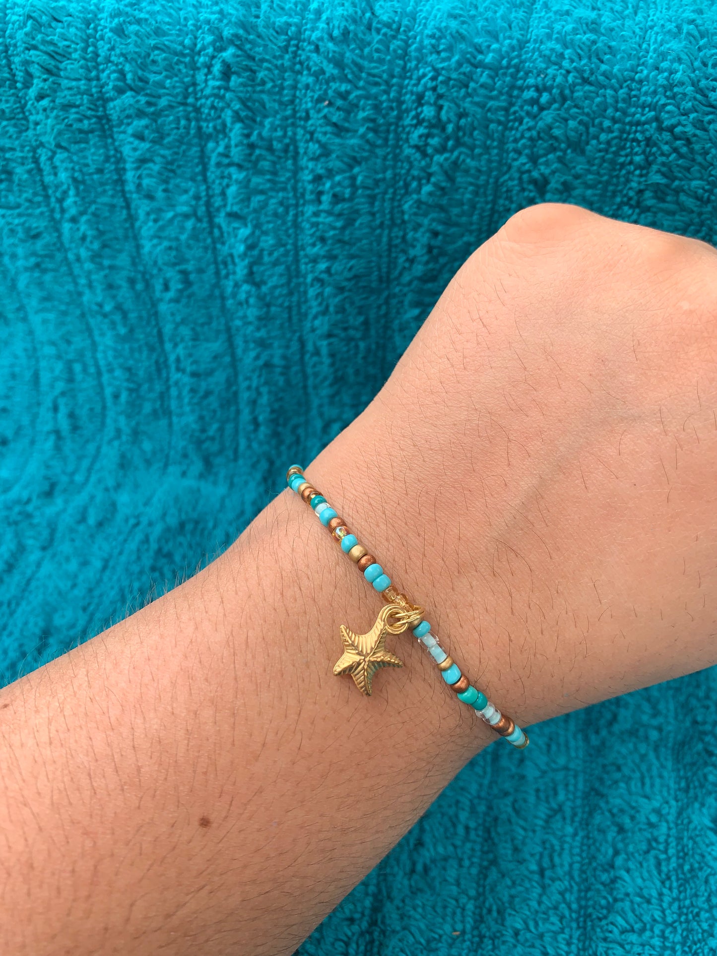 Gold Starfish Charm Seed Bead Bracelet