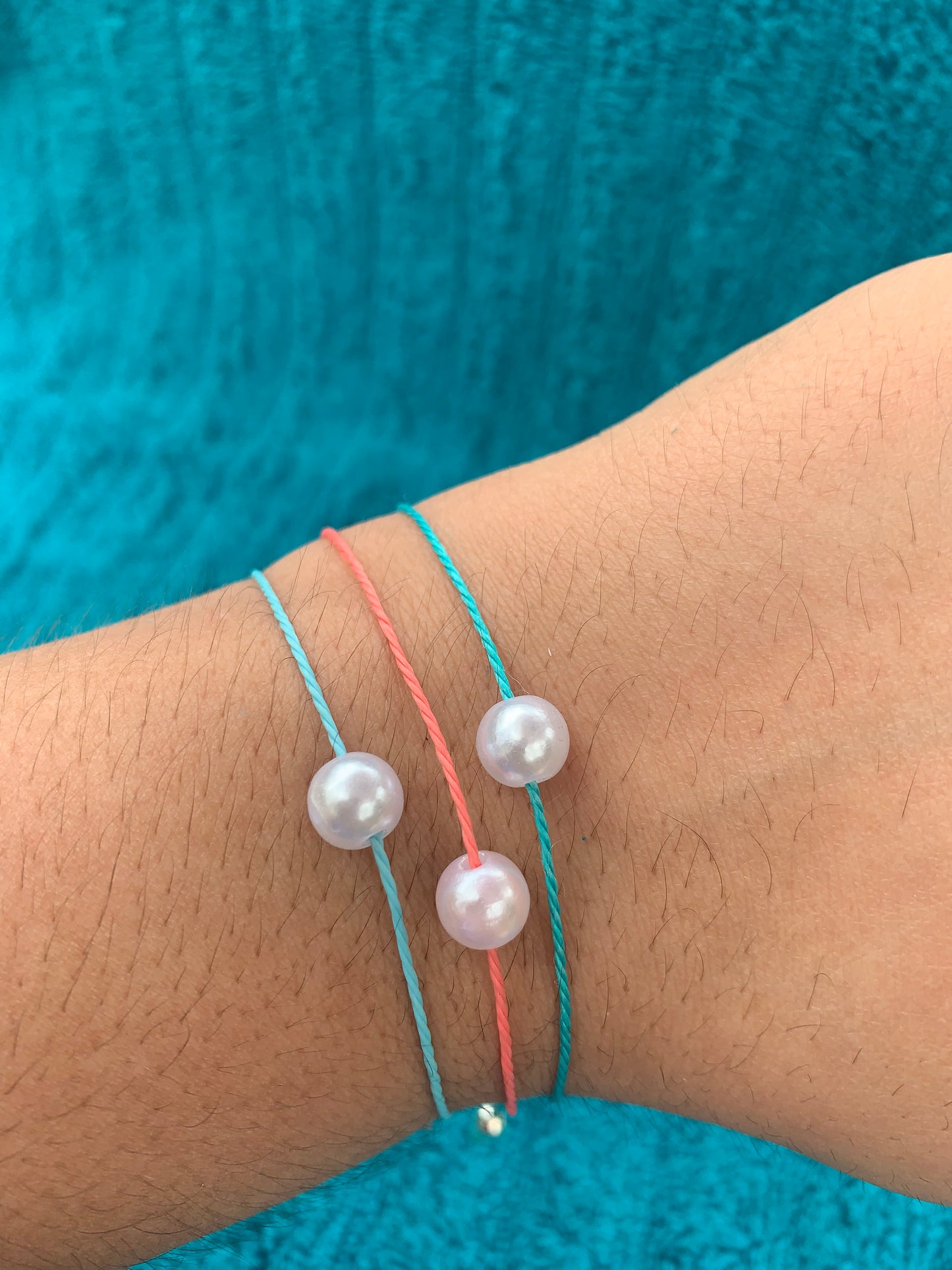 Single Pearl Wax Cord Bracelet