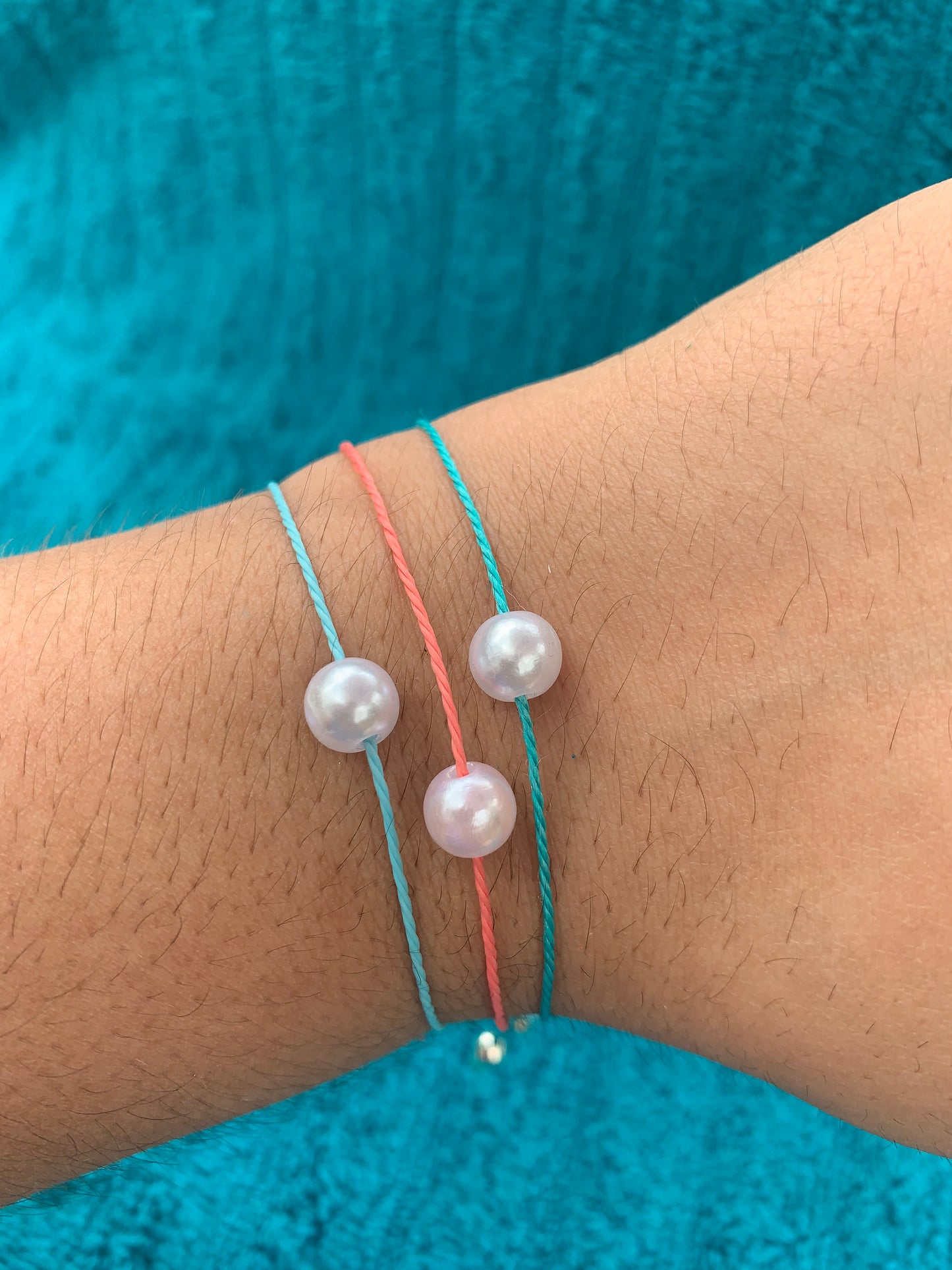 Single Pearl Wax Cord Bracelet