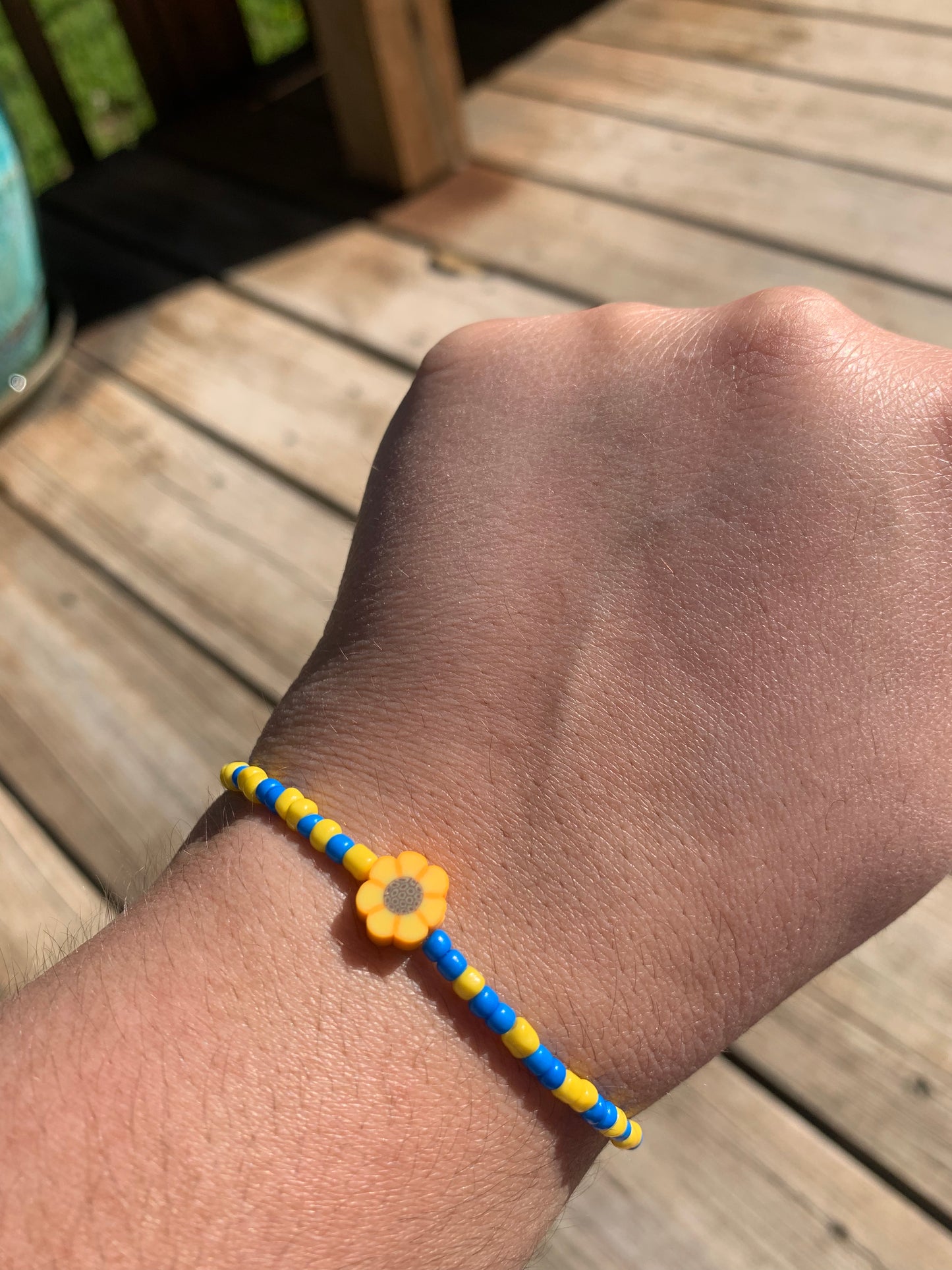 Single Sunflower Seed Bead Bracelet