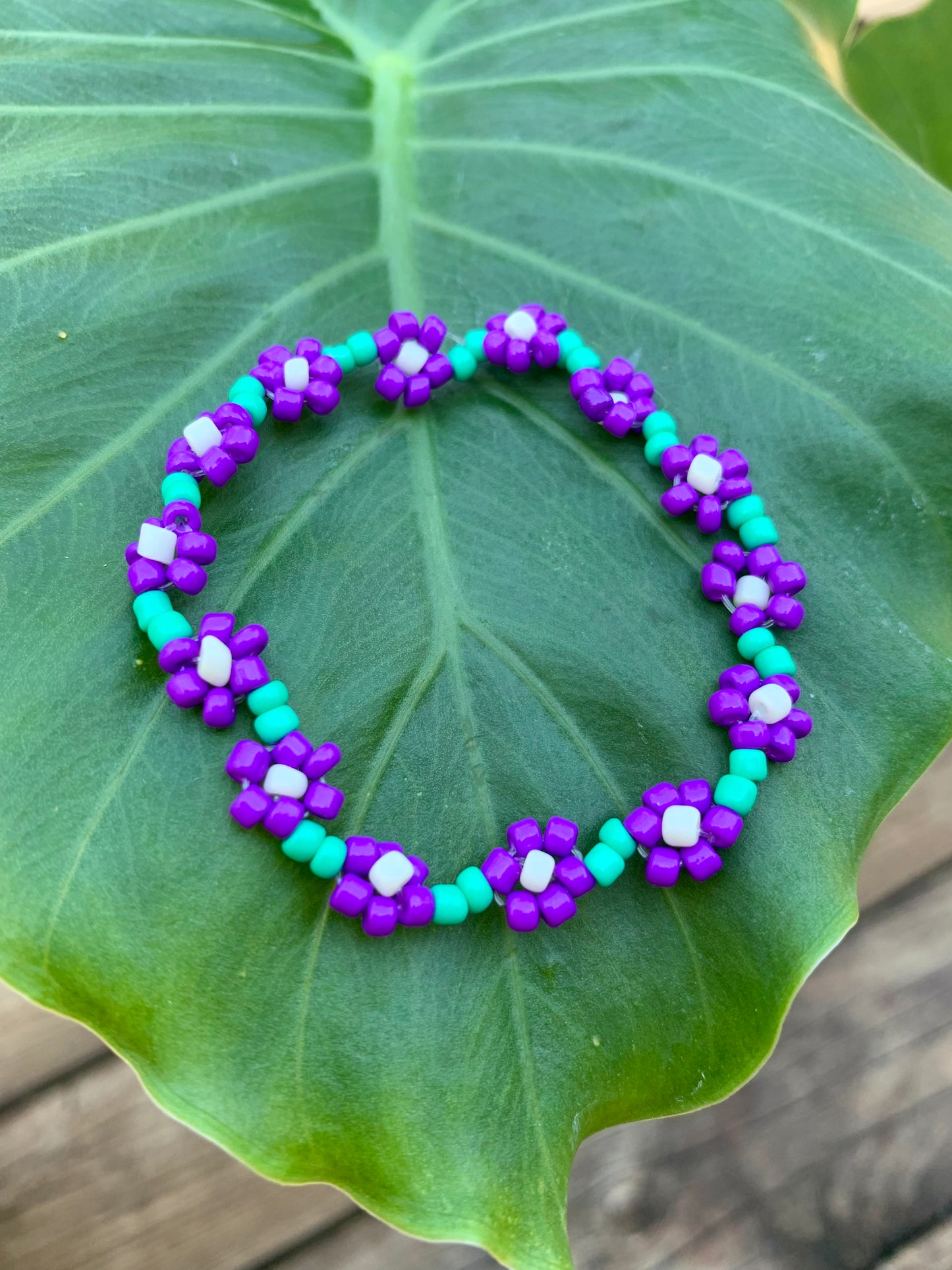 "Violet" Seed Bead Flower Bracelet