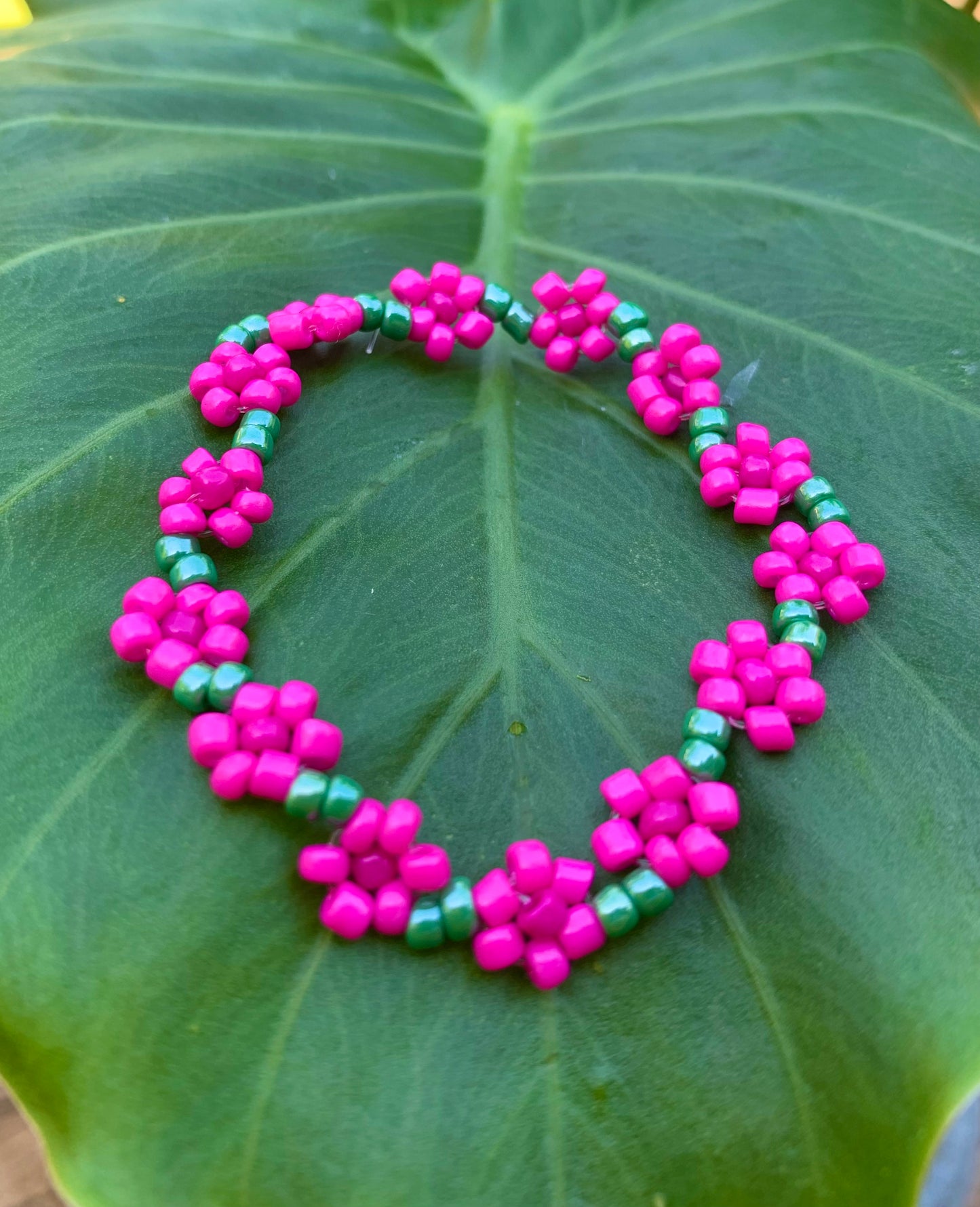 "Chrysanthemum" Seed Bead Flower Bracelet