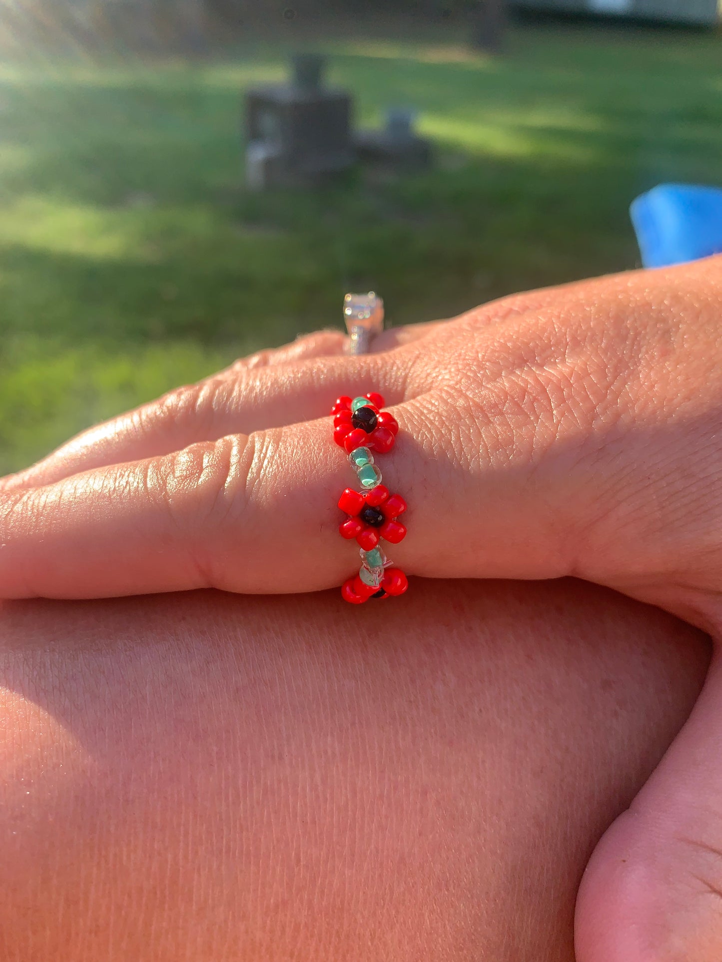 "Poppy" Seed Bead Flower Bracelet