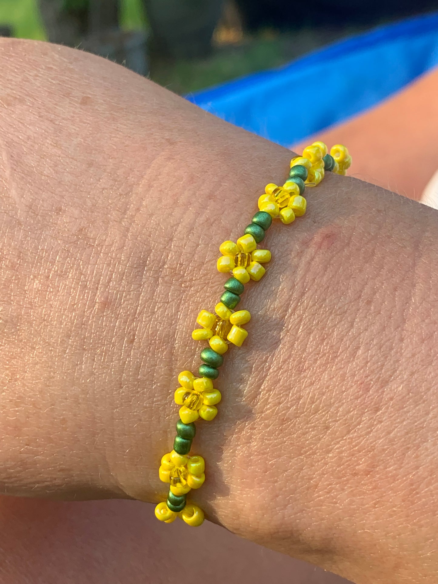 "Daffodil" Seed Bead Flower Bracelet