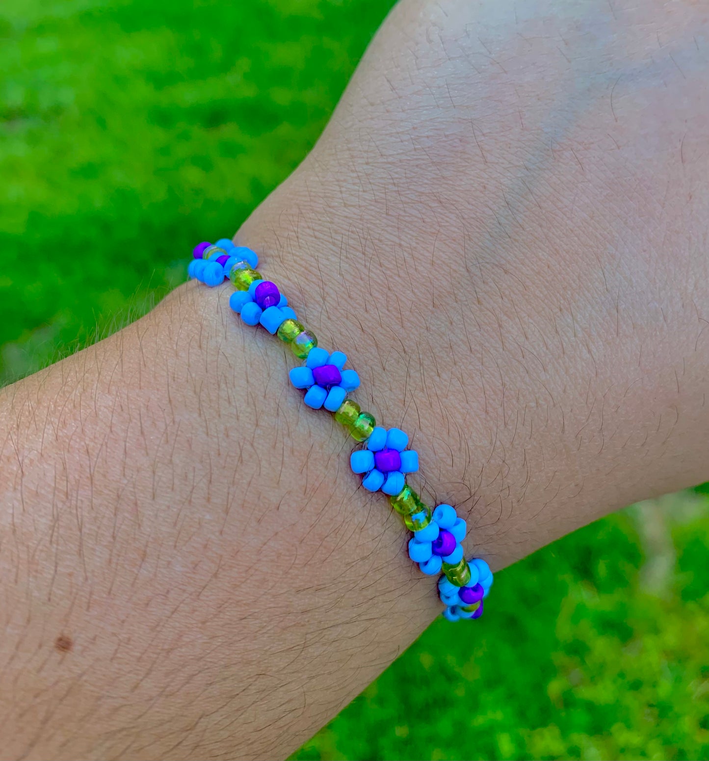 "Sweet Pea" Seed Bead Flower Bracelet