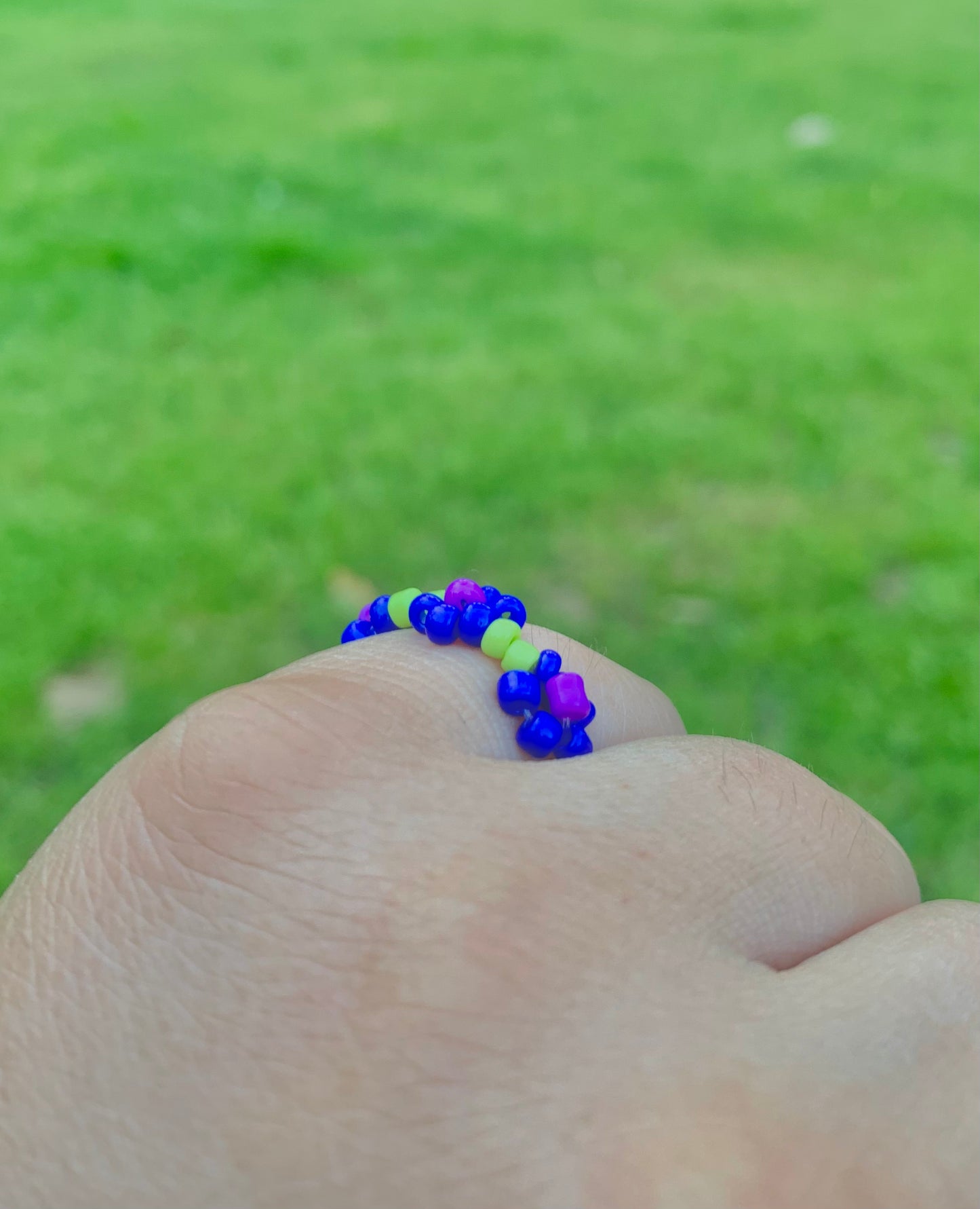 "Morning Glory" Seed Bead Flower Bracelet