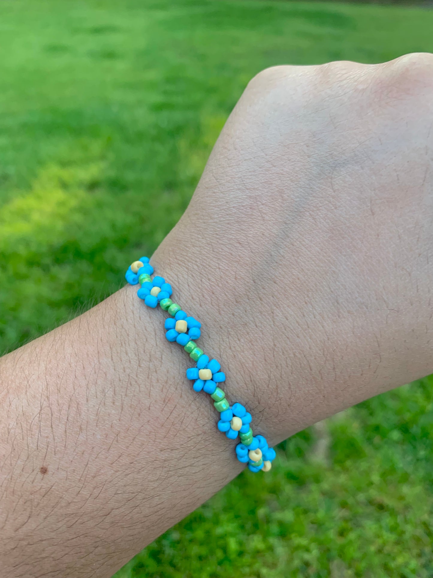 "Forget-Me-Not" Seed Bead Flower Bracelet