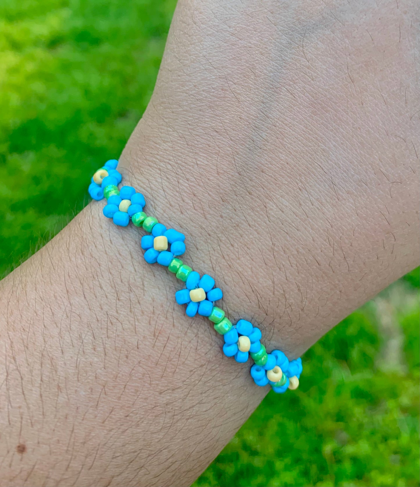 "Forget-Me-Not" Seed Bead Flower Bracelet