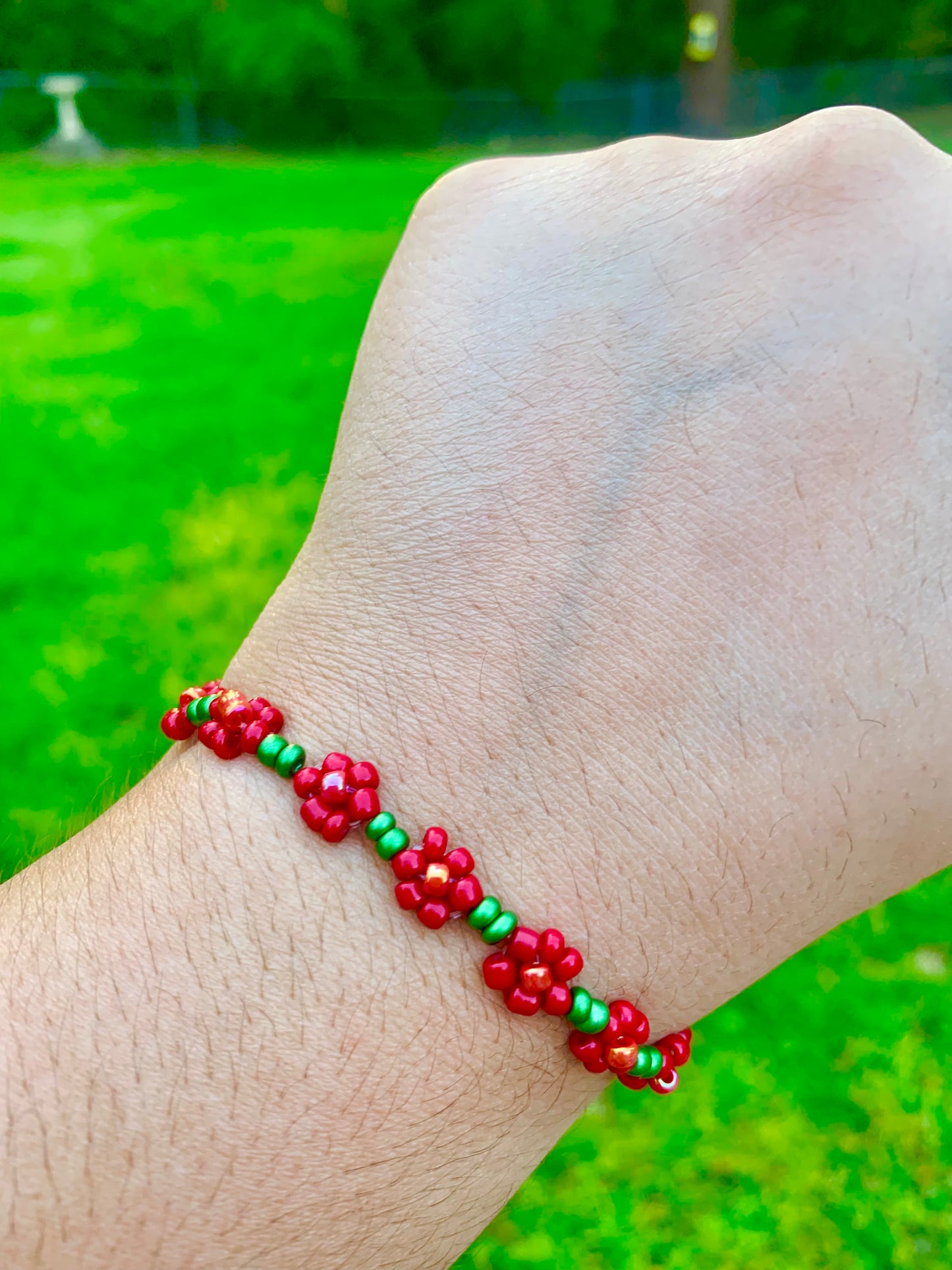 "Rose" Seed Bead Flower Bracelet