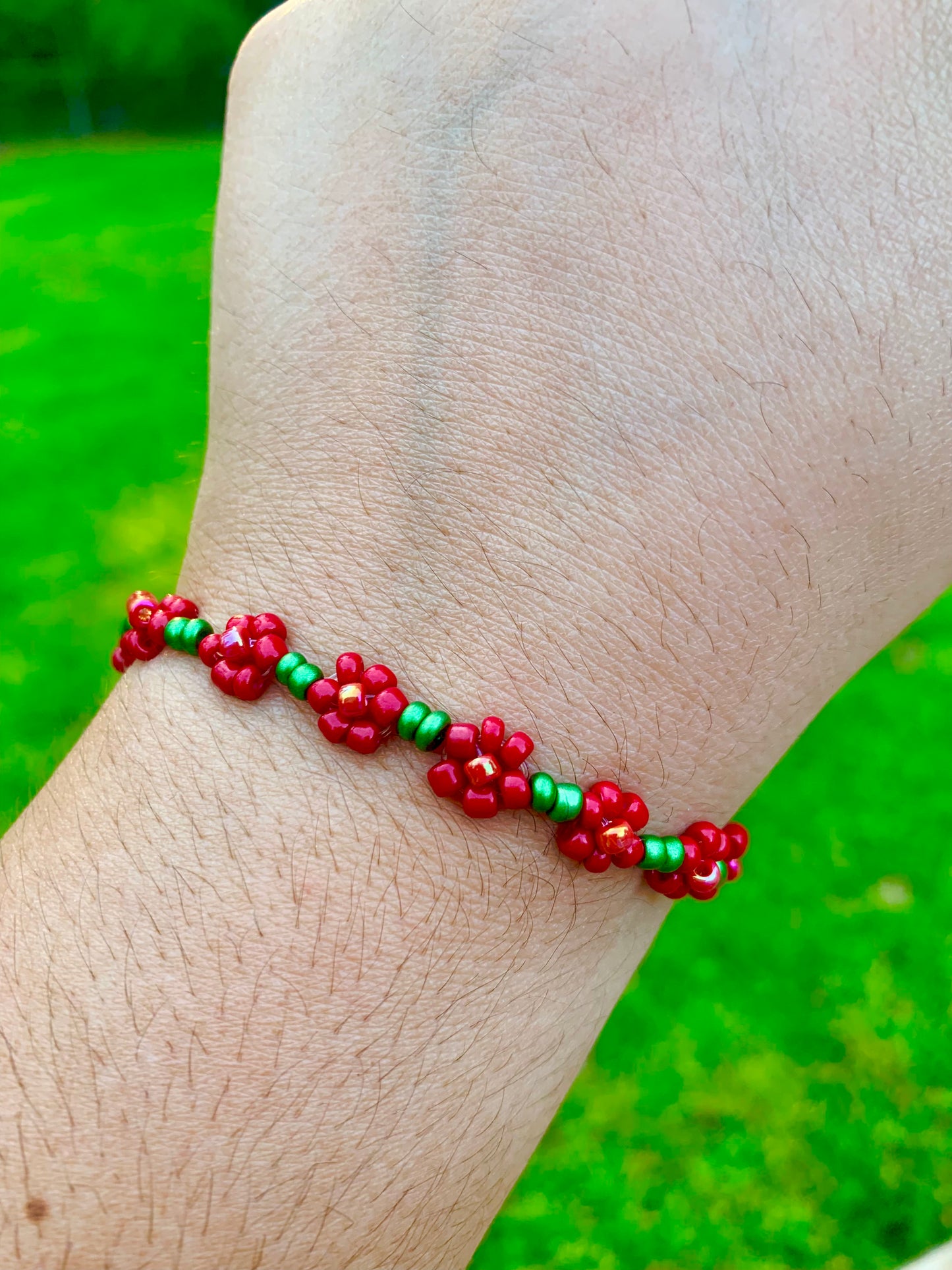 "Rose" Seed Bead Flower Bracelet