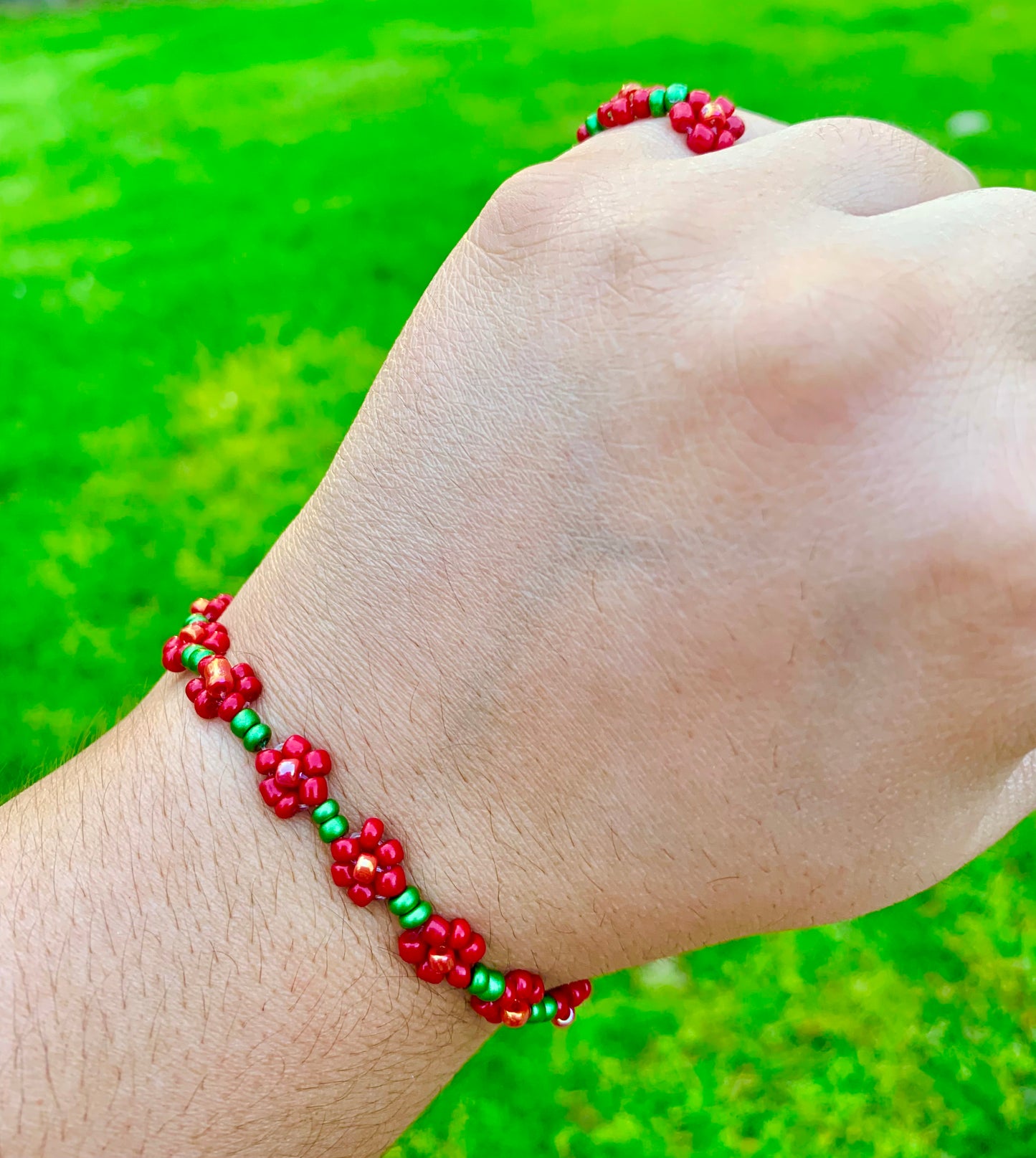 "Rose" Seed Bead Flower Bracelet