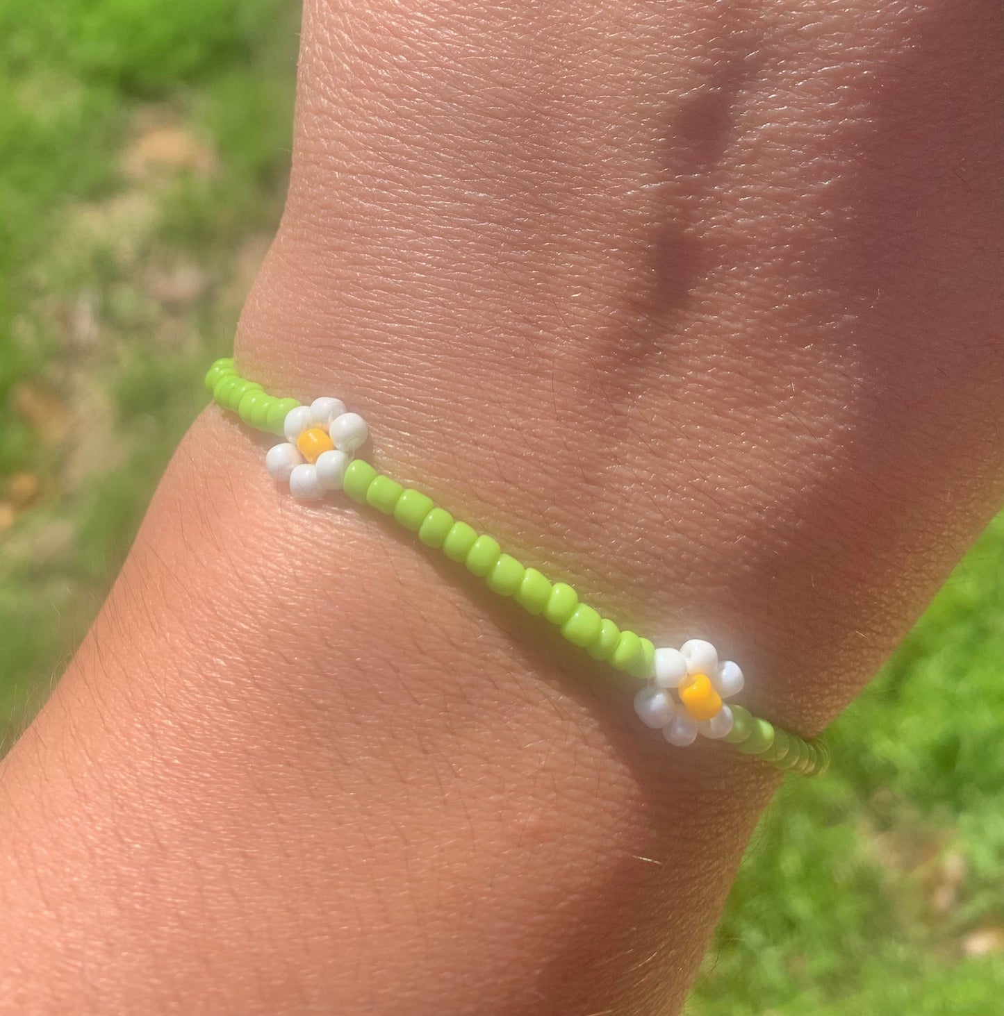 "Daisy" Flower-Chain Seed Bead Bracelet