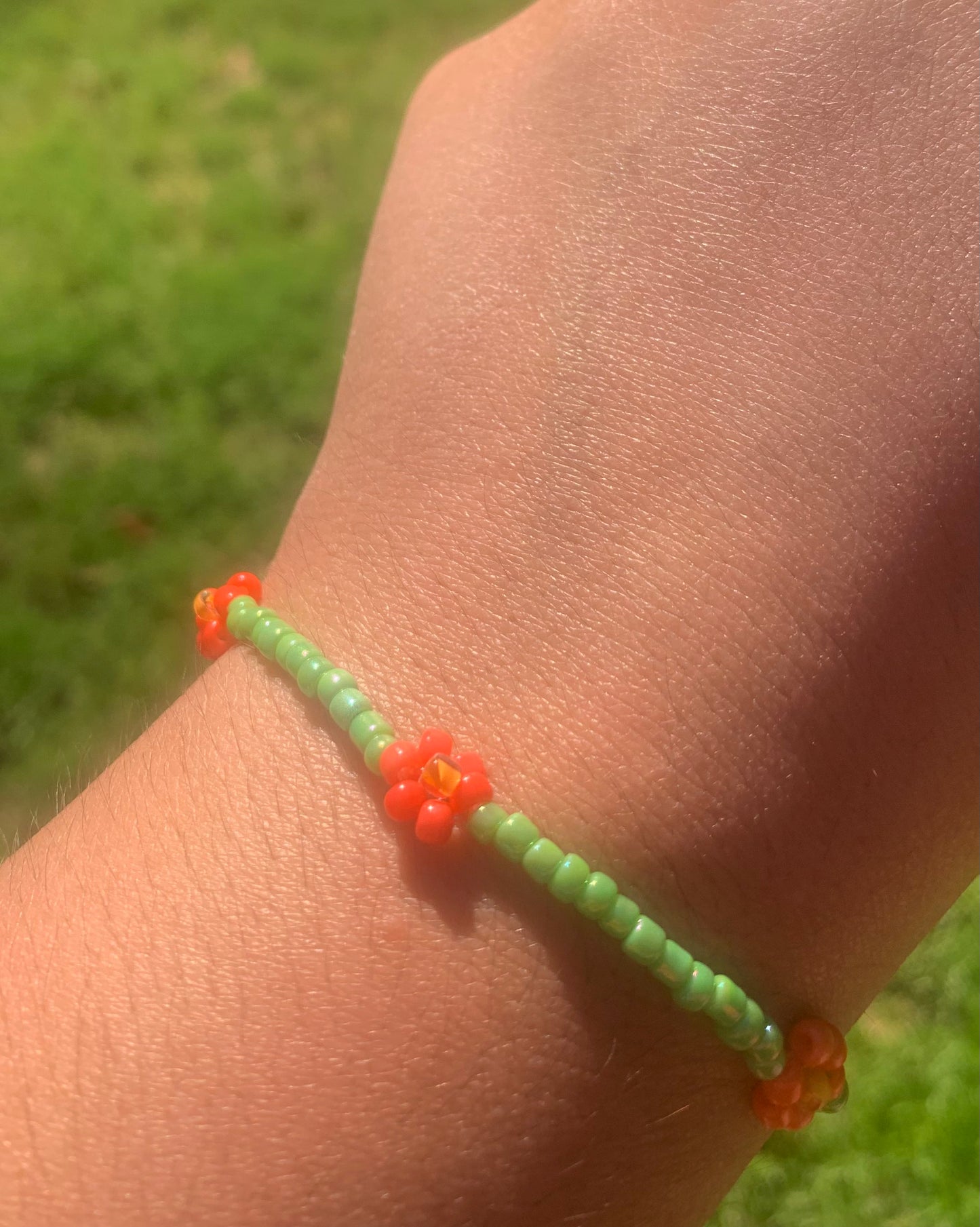 "Hibiscus" Flower-Chain Seed Bead Bracelet