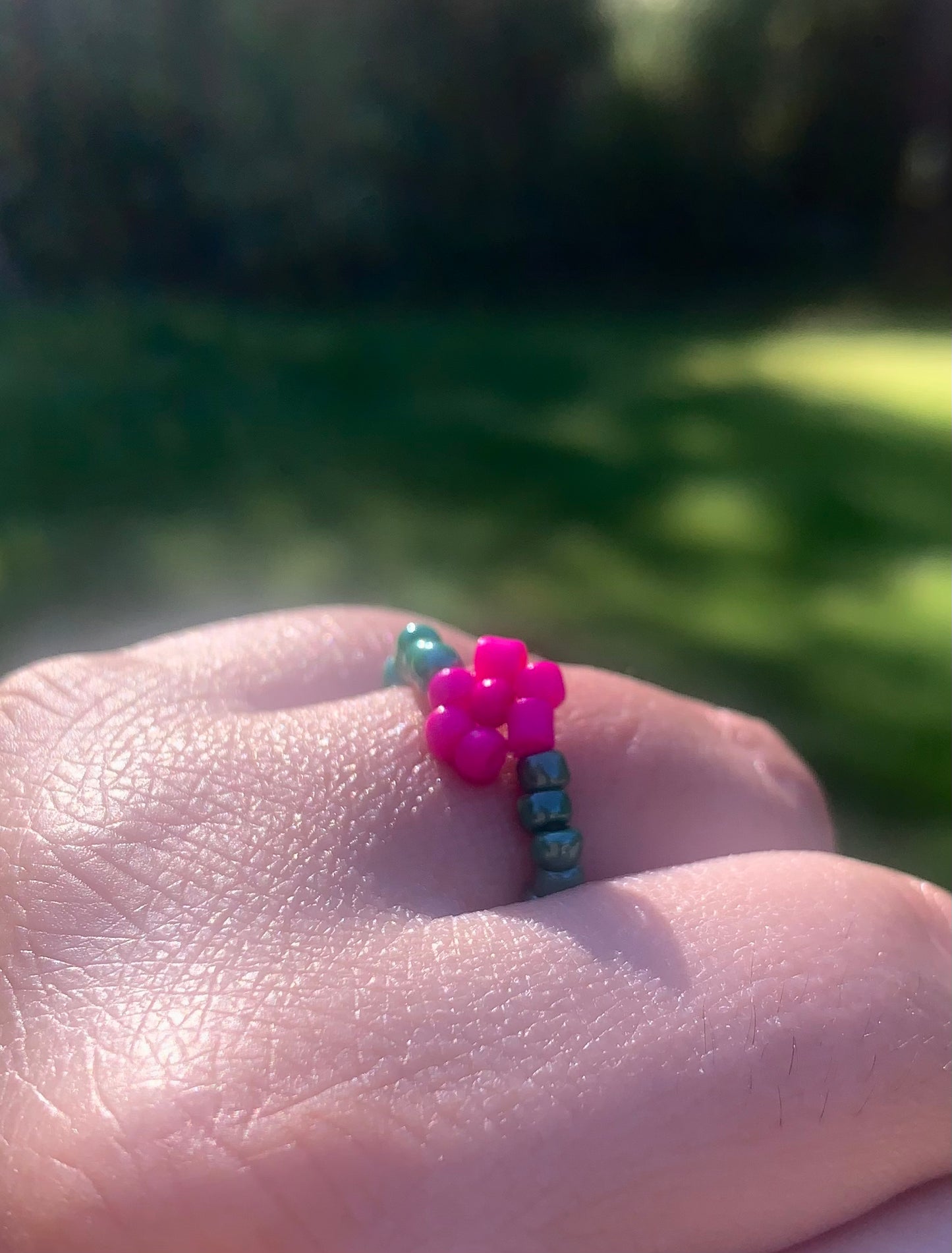 "Chrysanthemum" Flower-Chain Seed Bead Bracelet