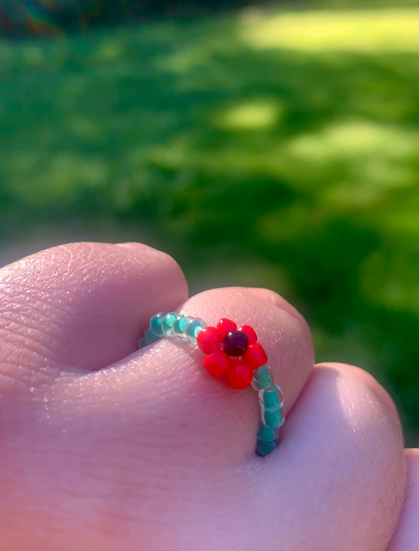 "Poppy" Flower-Chain Seed Bead Bracelet