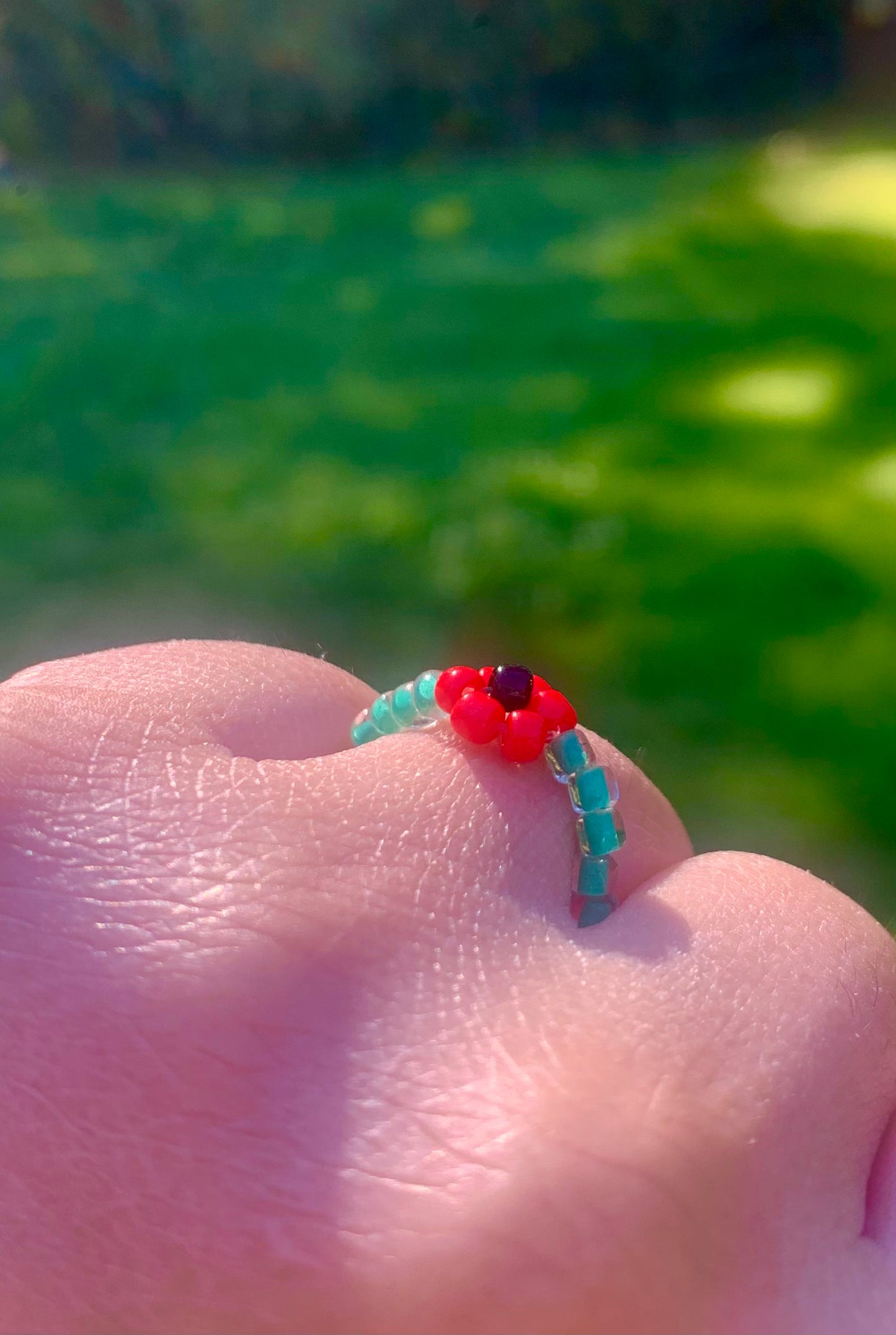 "Poppy" Flower-Chain Seed Bead Bracelet