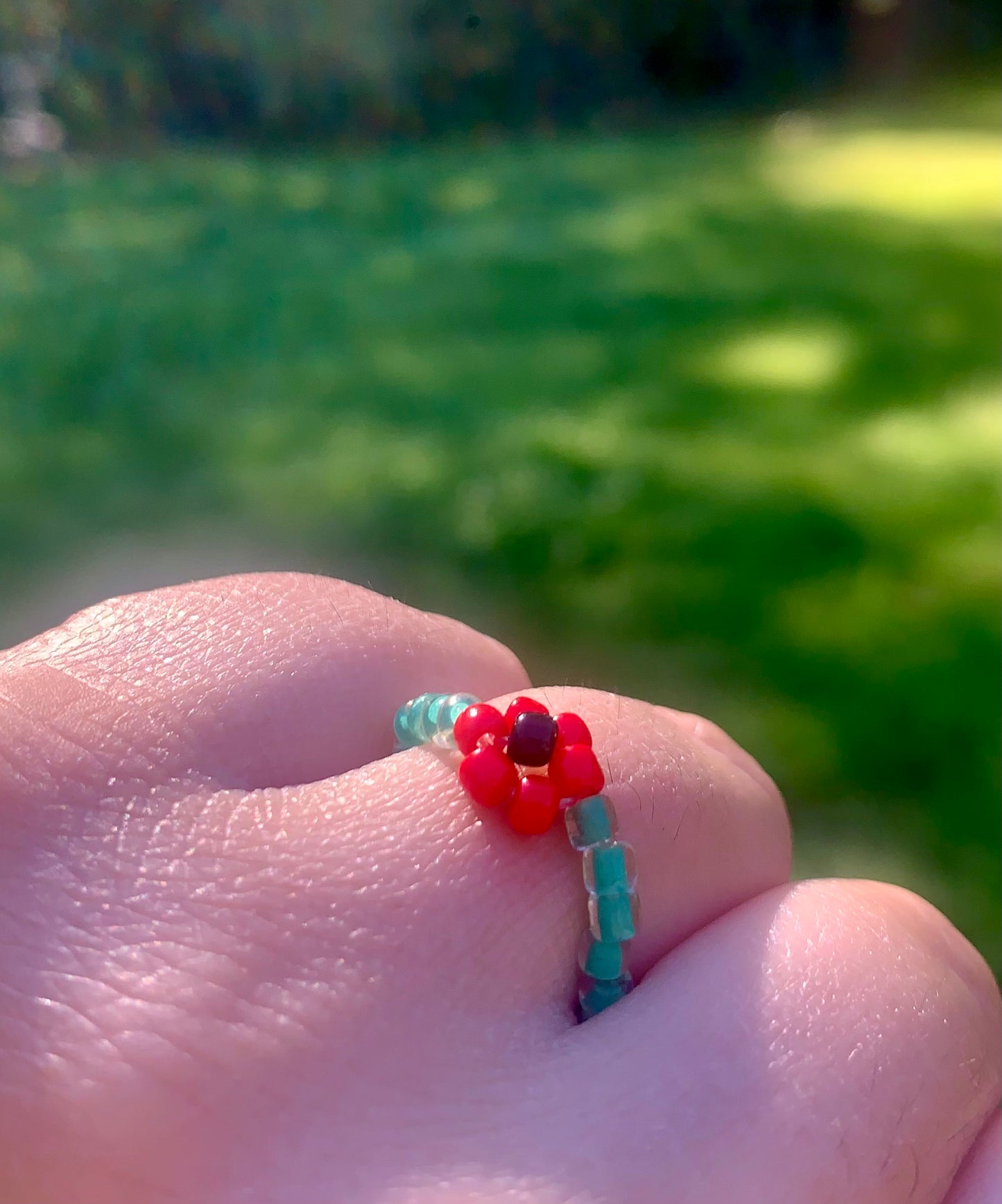 "Poppy" Flower-Chain Seed Bead Bracelet