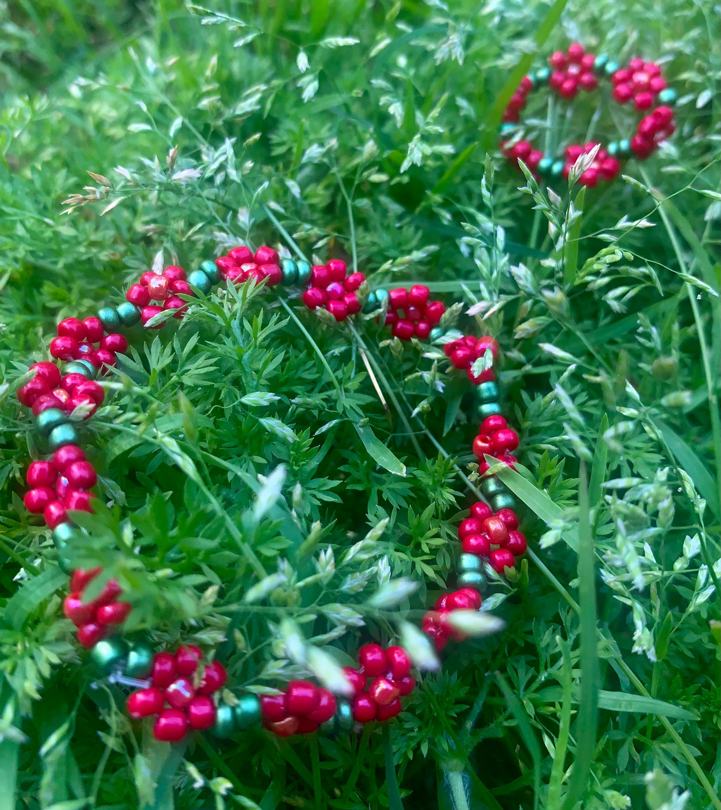 "Rose" Seed Bead Flower Bracelet