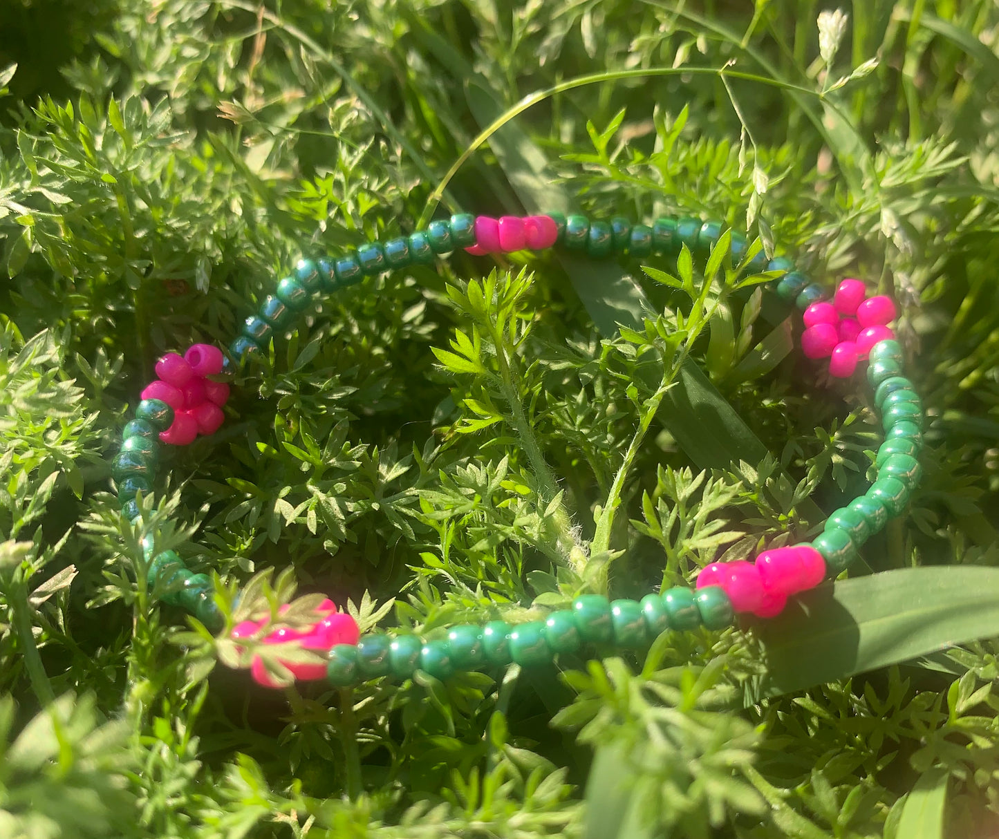 "Chrysanthemum" Flower-Chain Seed Bead Bracelet