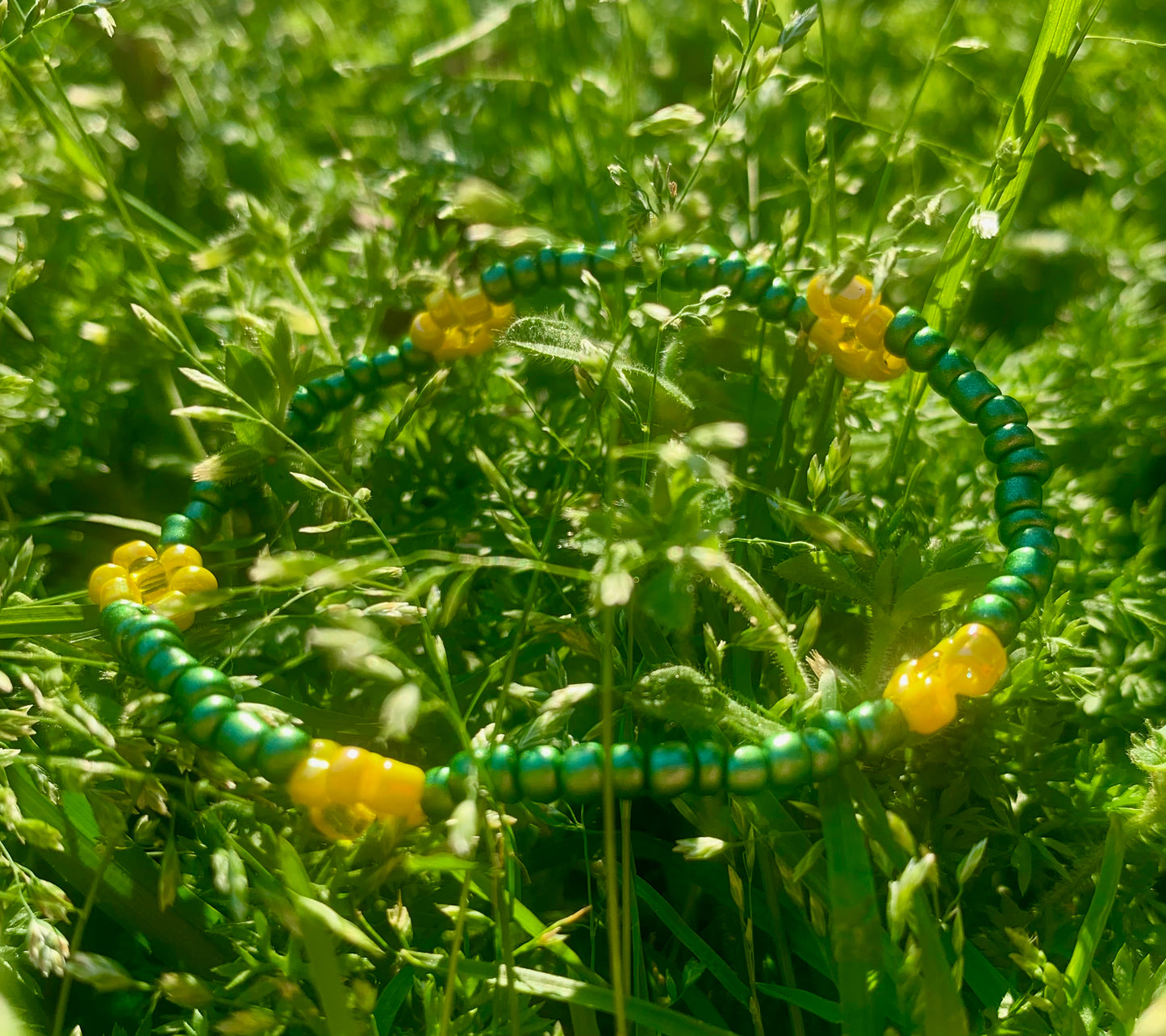 "Daffodil" Flower-Chain Seed Bead Bracelet