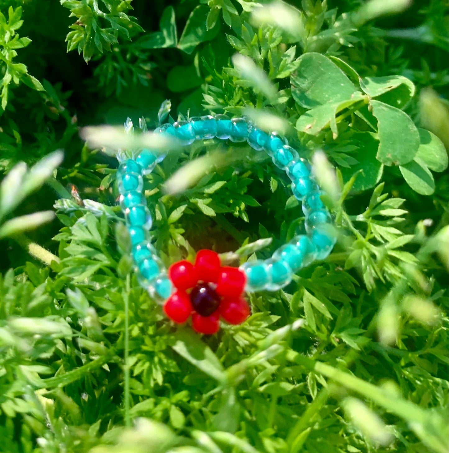 "Poppy" Flower-Chain Seed Bead Bracelet