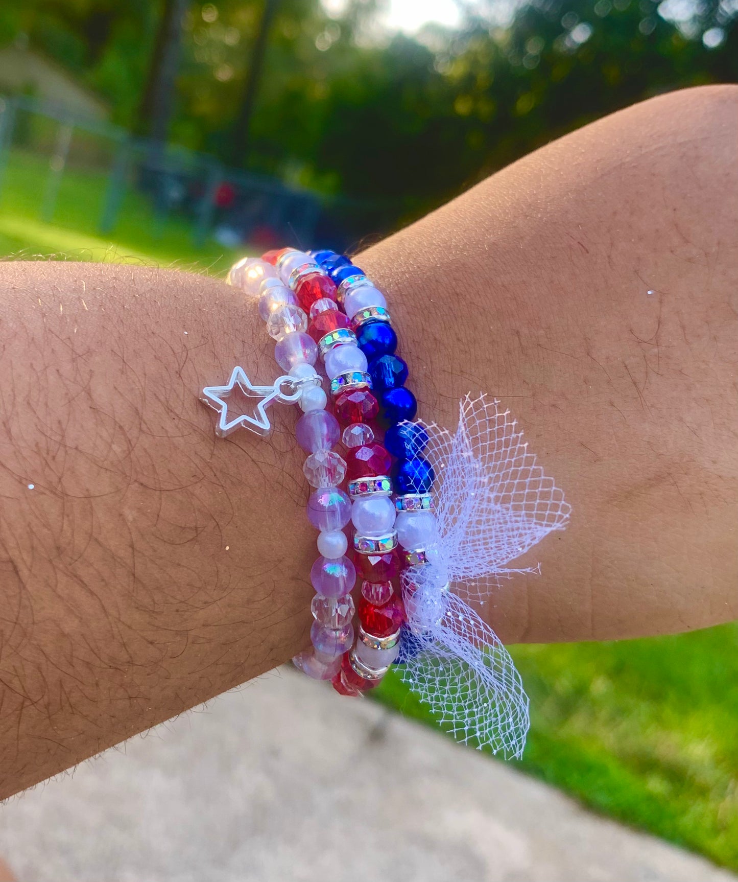 American Flag Themed Glass Bracelet Set