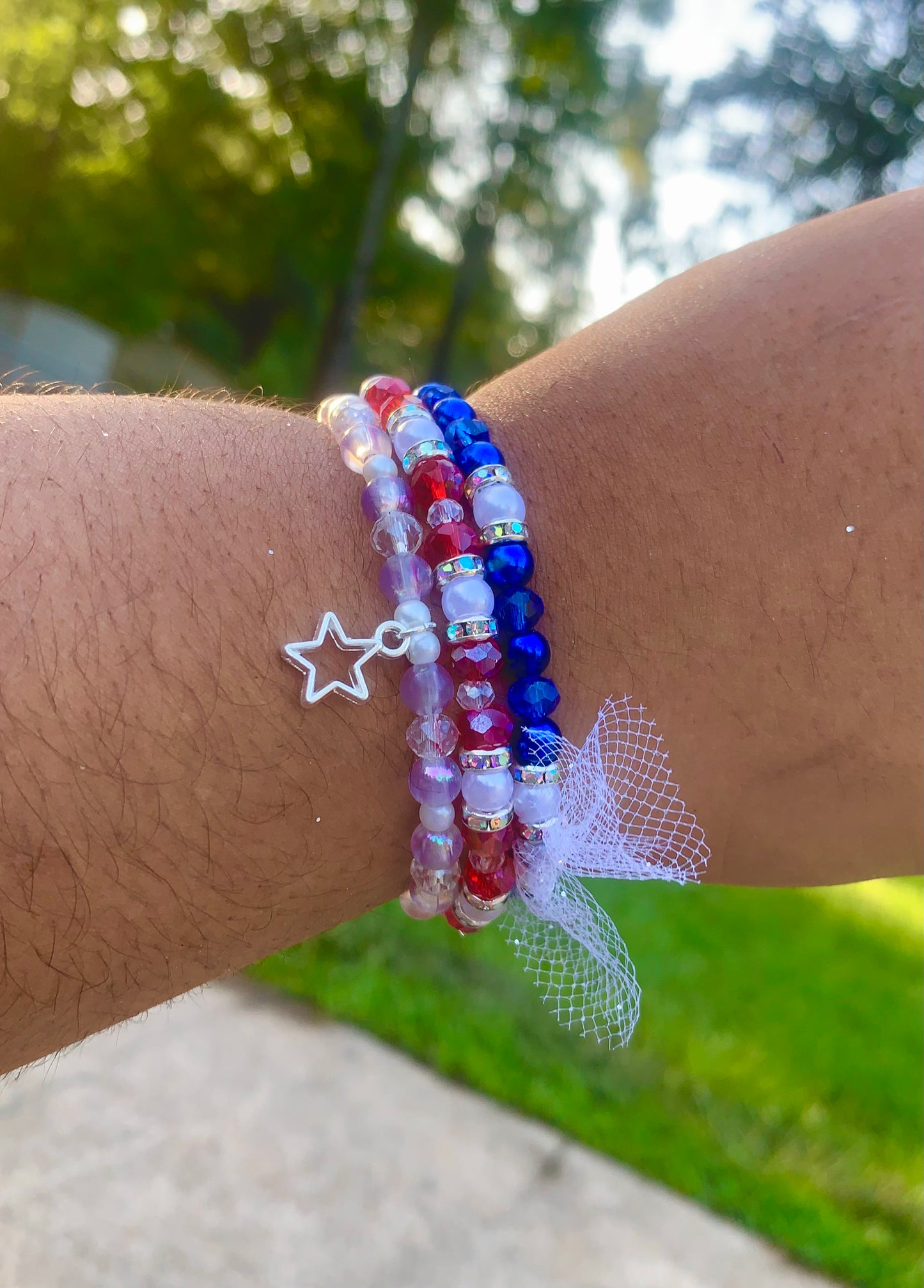 American Flag Themed Glass Bracelet Set