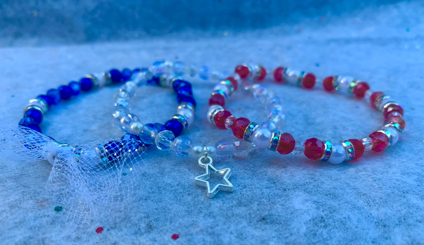 American Flag Themed Glass Bracelet Set