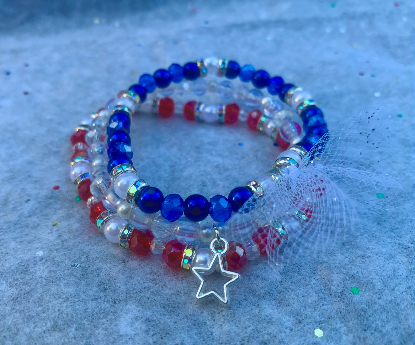 American Flag Themed Glass Bracelet Set