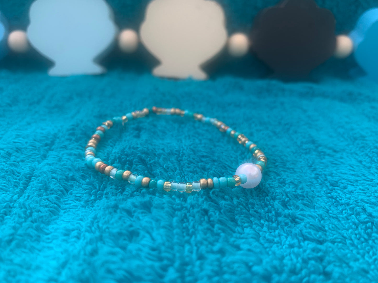 Single Pearl Charm Seed Bead Bracelet