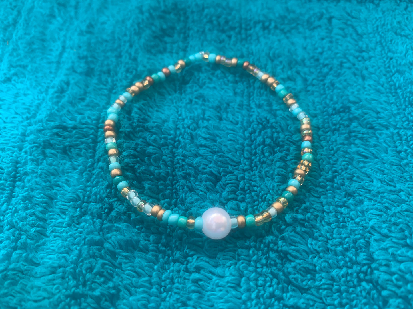 Single Pearl Charm Seed Bead Bracelet