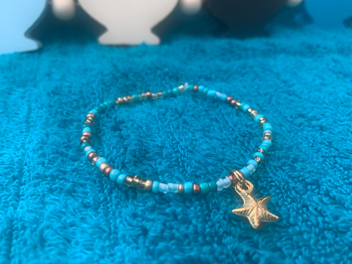 Gold Starfish Charm Seed Bead Bracelet