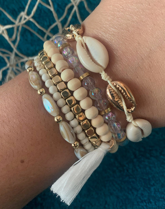 Sunshine Seashells Stackable Bracelet Set